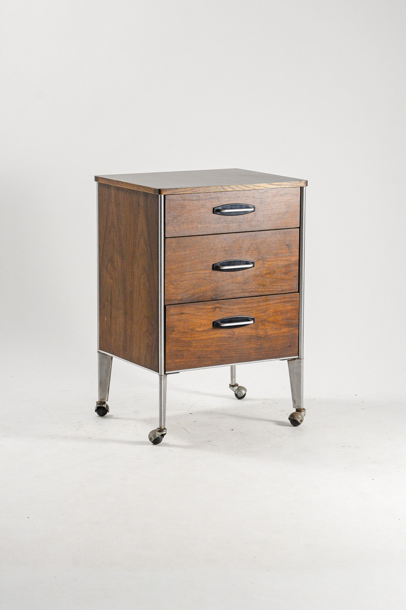 Caster Cabinet / キャスターキャビネット