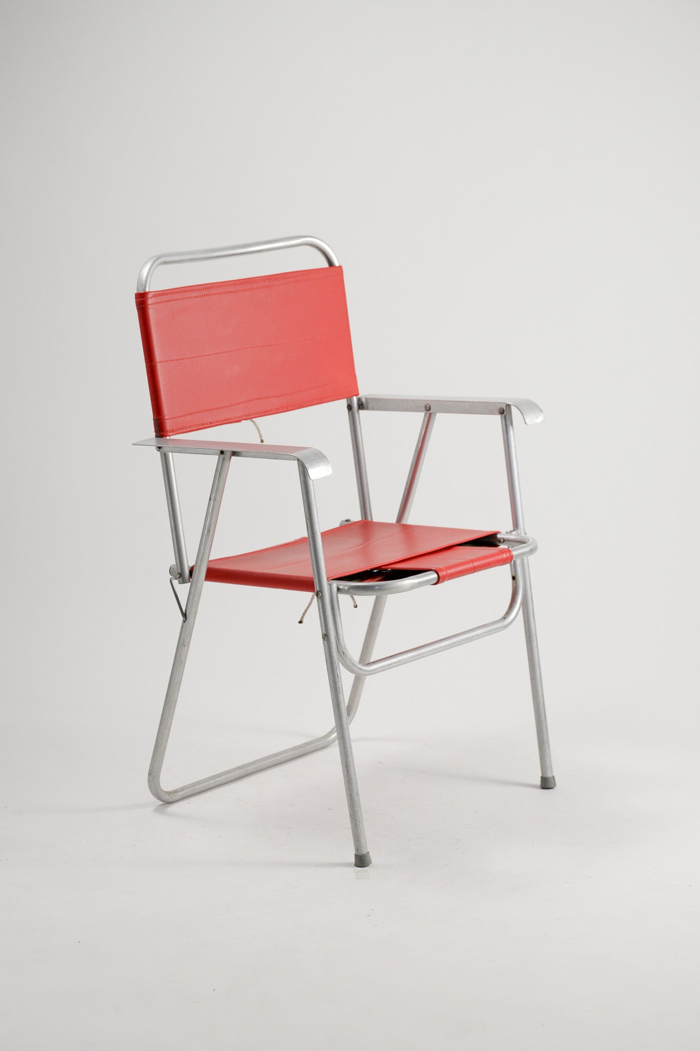 Armchair Folding Chair / アーム付き折りたたみ椅子