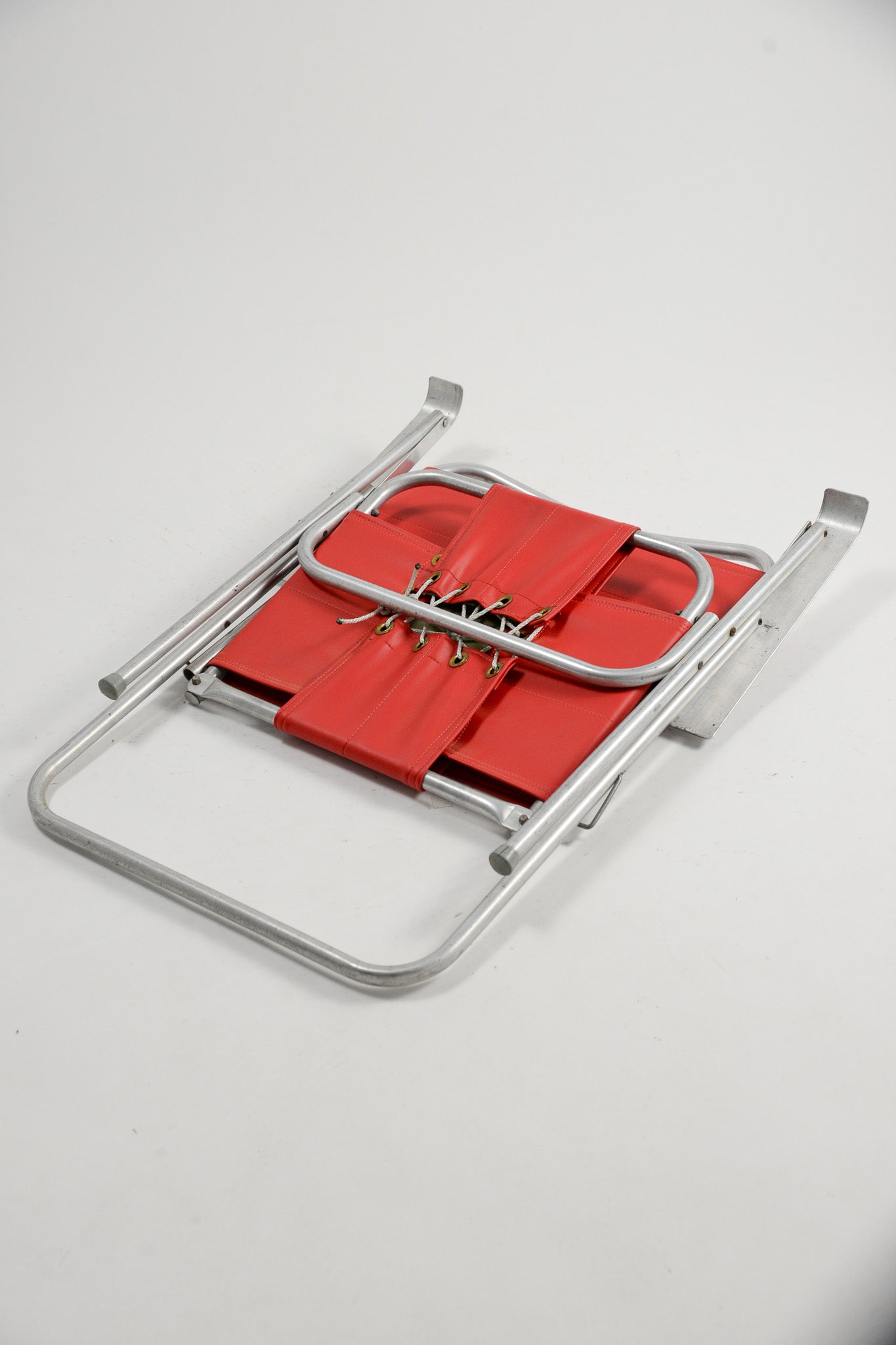 Armchair Folding Chair / アーム付き折りたたみ椅子