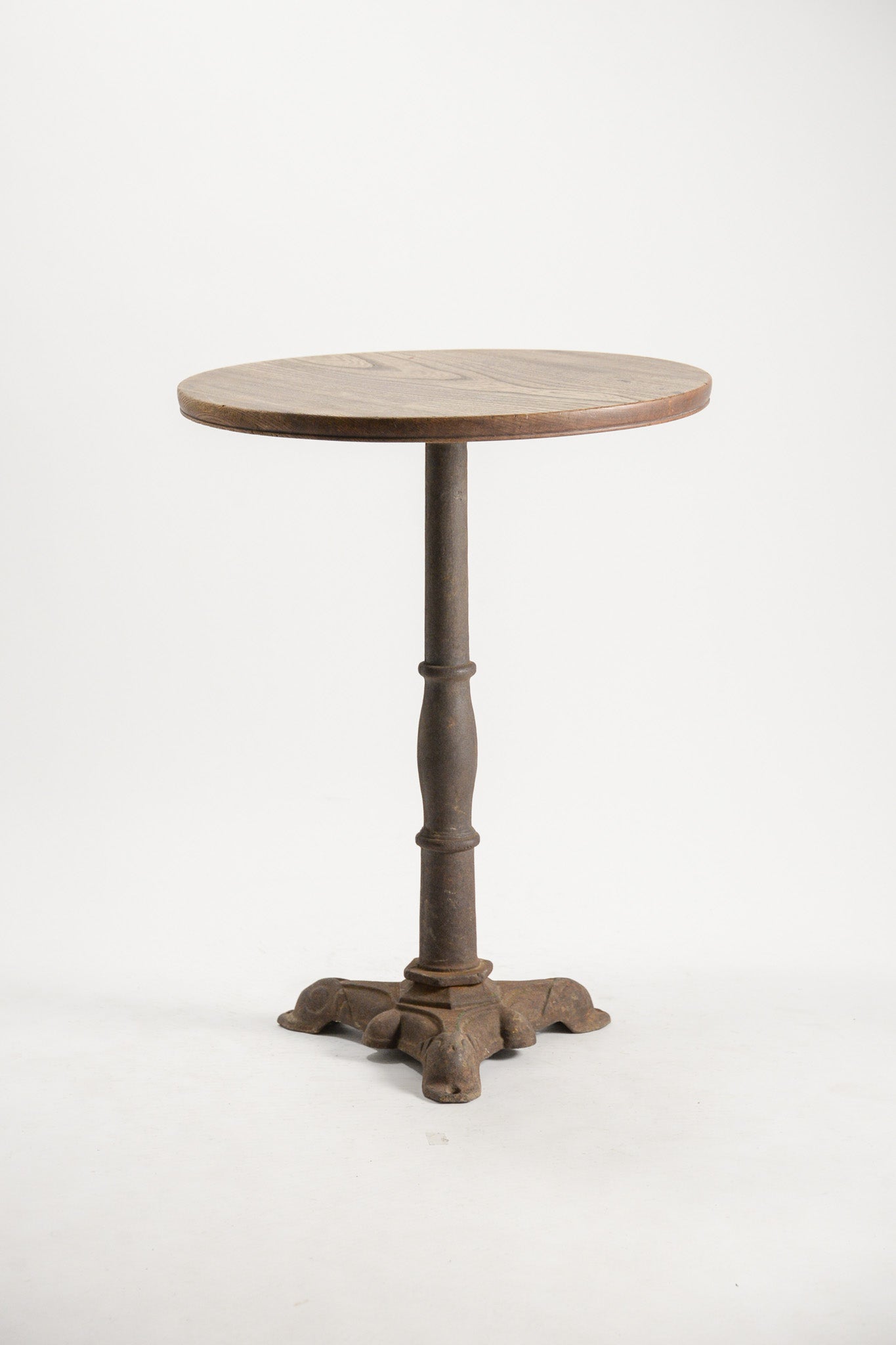 Cast Iron Base Round Table / 鋳物脚円卓