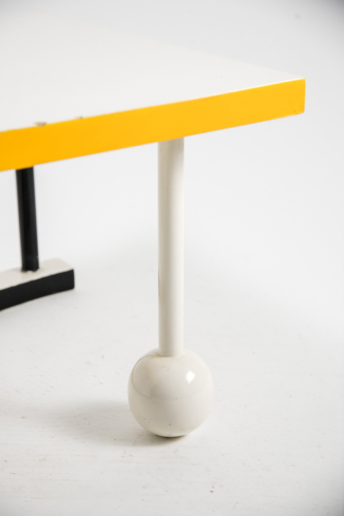 Side Table / サイドテーブル