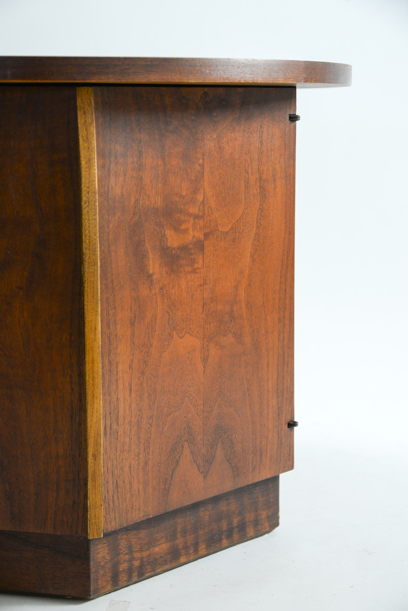 Round Side Table Octagon Base "LANE " / ウッドラウンドテーブル（LANE社製）