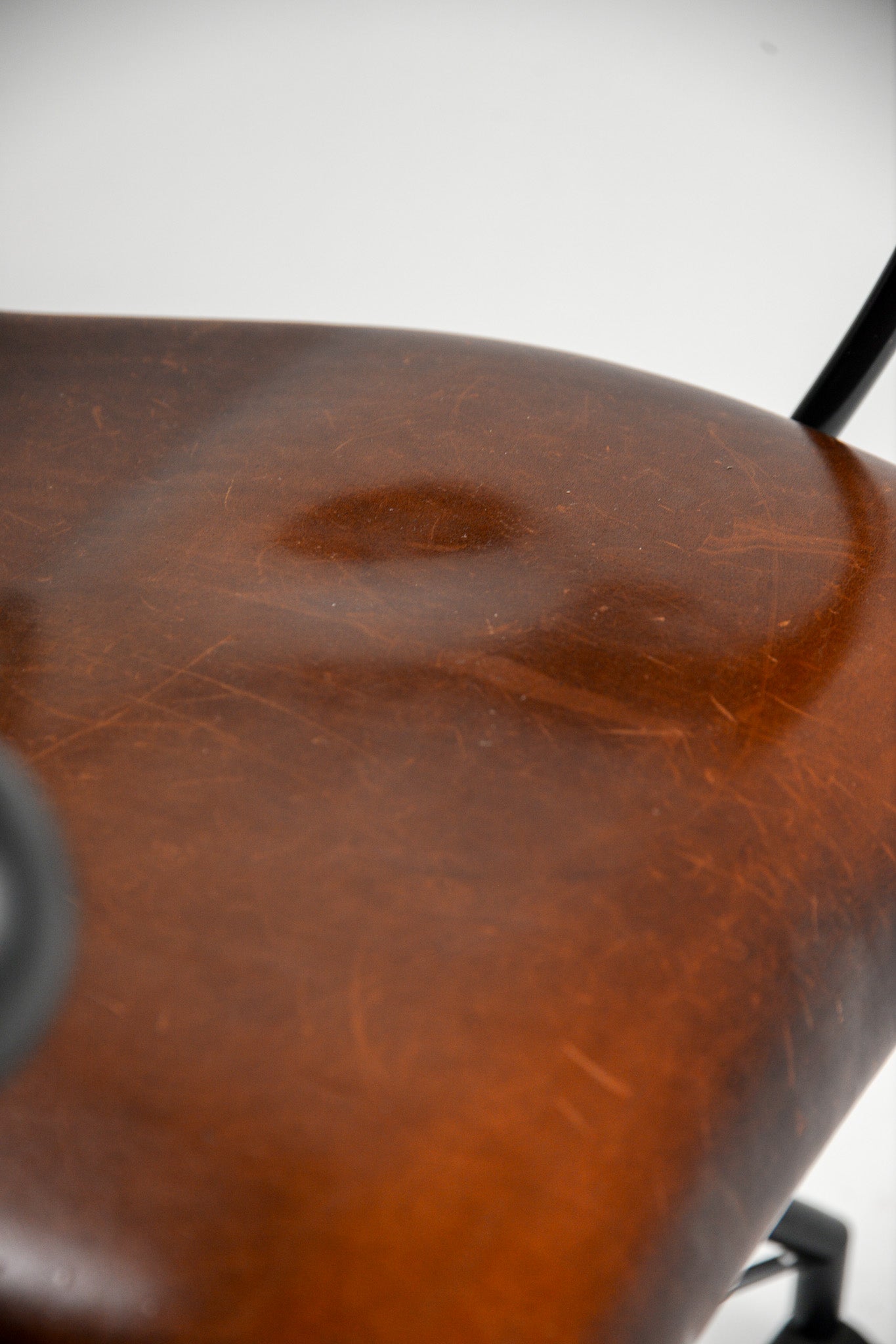 Vintage Leather Desk Chair with Sculptural Armrests / ヴィンテージ レザーデスクチェア スカルプチュアルアーム