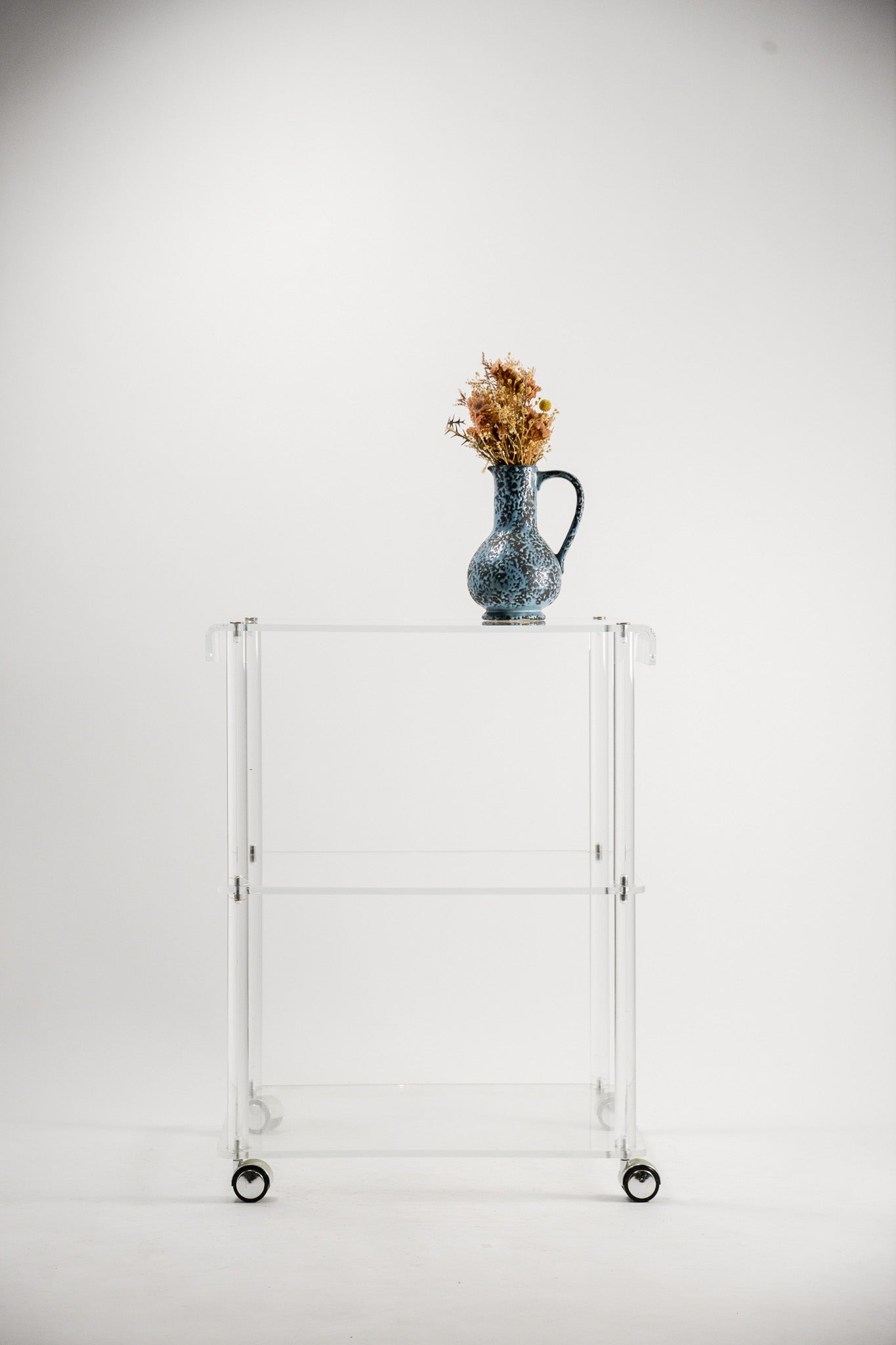 キャスターワゴン アクリル　ポストモダン Acrylic Trolley Wagon / アクリルワゴン – STORE IN FACTORY Online