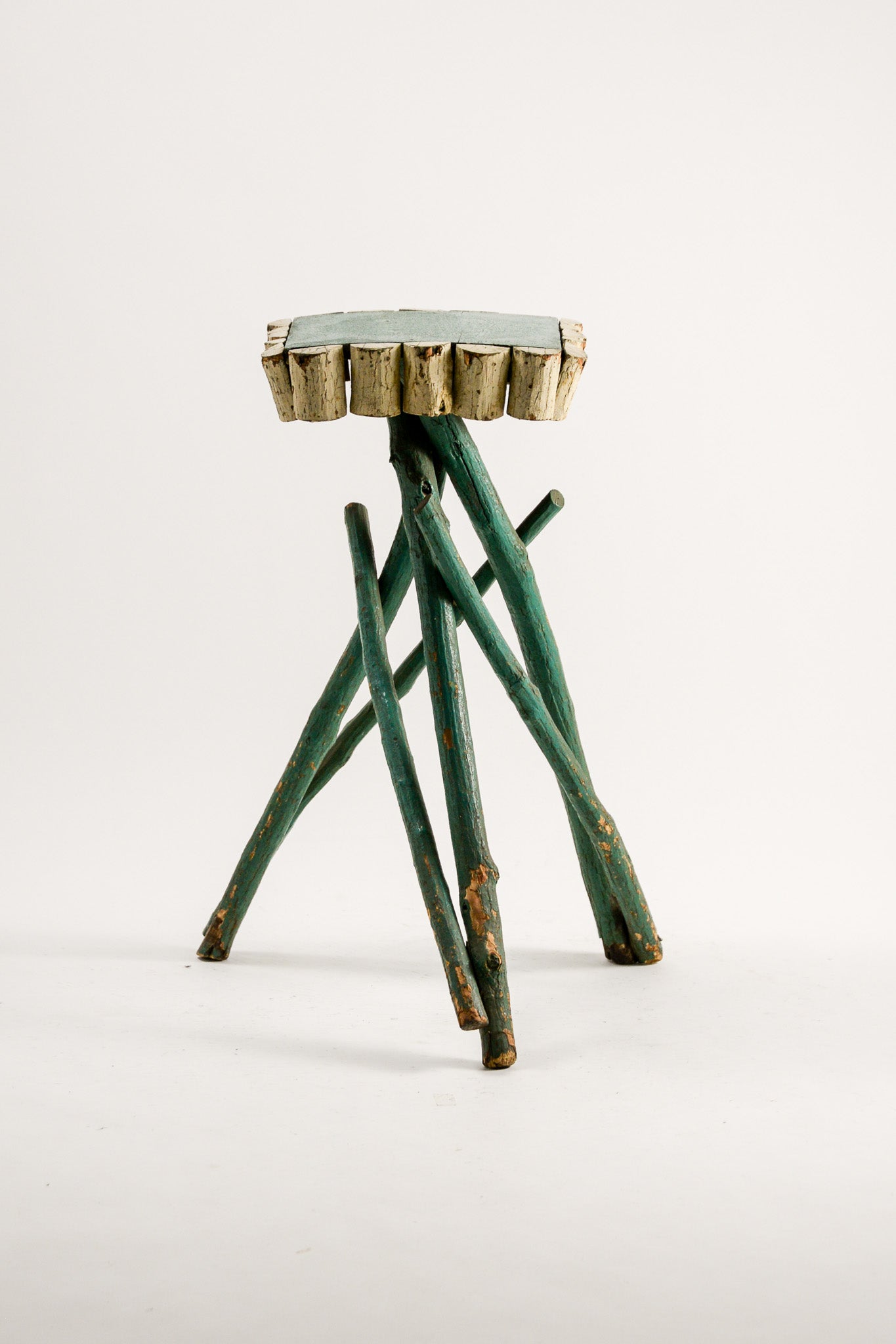 Wooden Display Stand / 木製飾り台