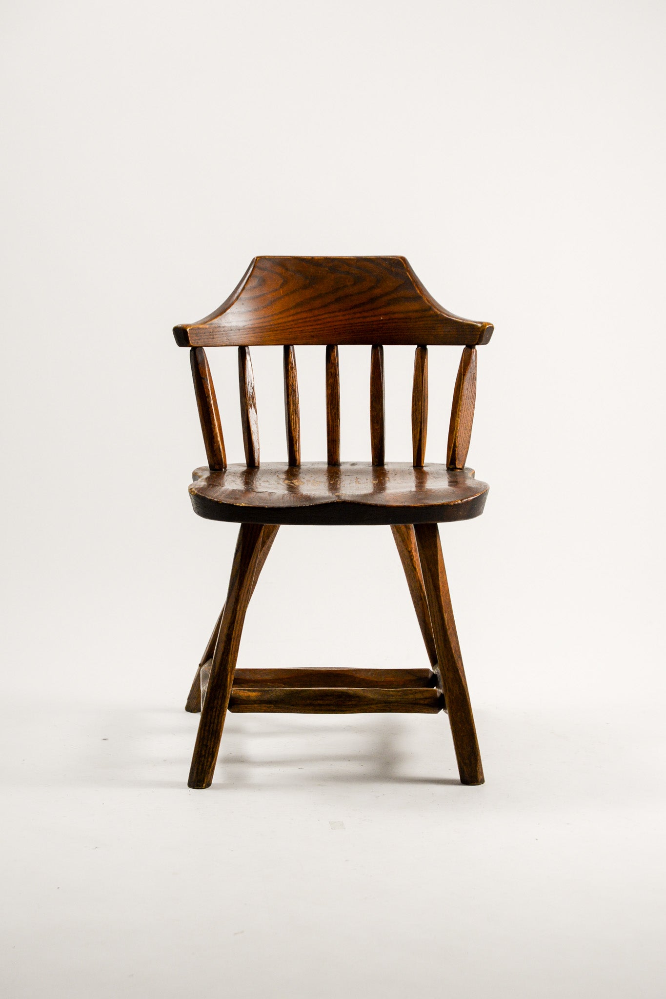 Vintage Wooden Chair / 木製チェア