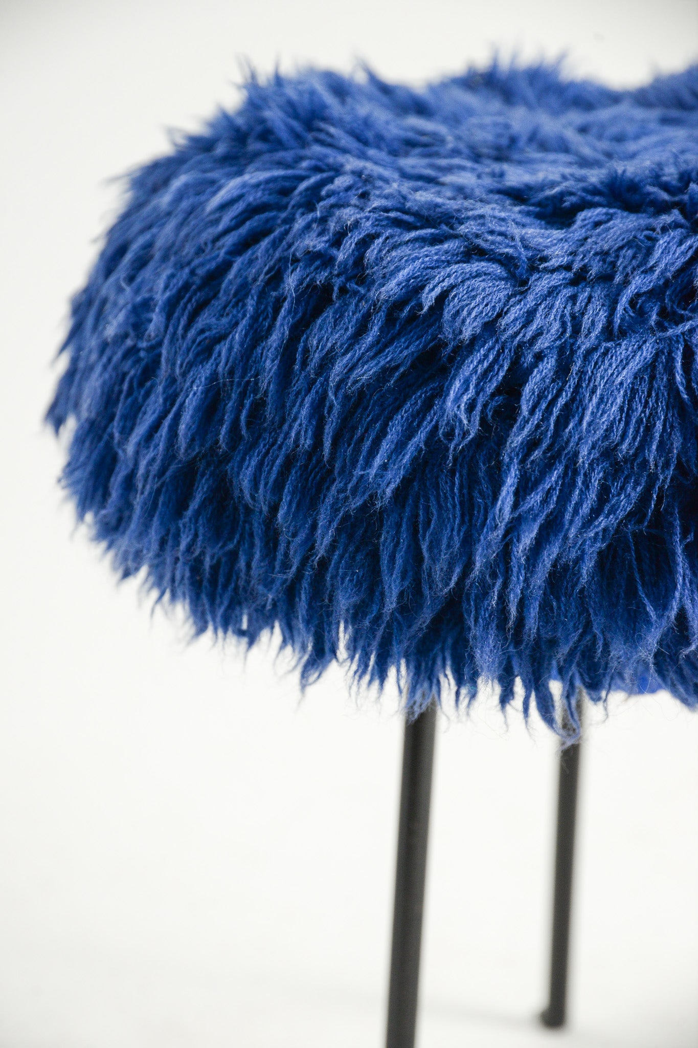 MOFU MOFU Stool (Blue x Black) / モフモフスツール (青×黒)