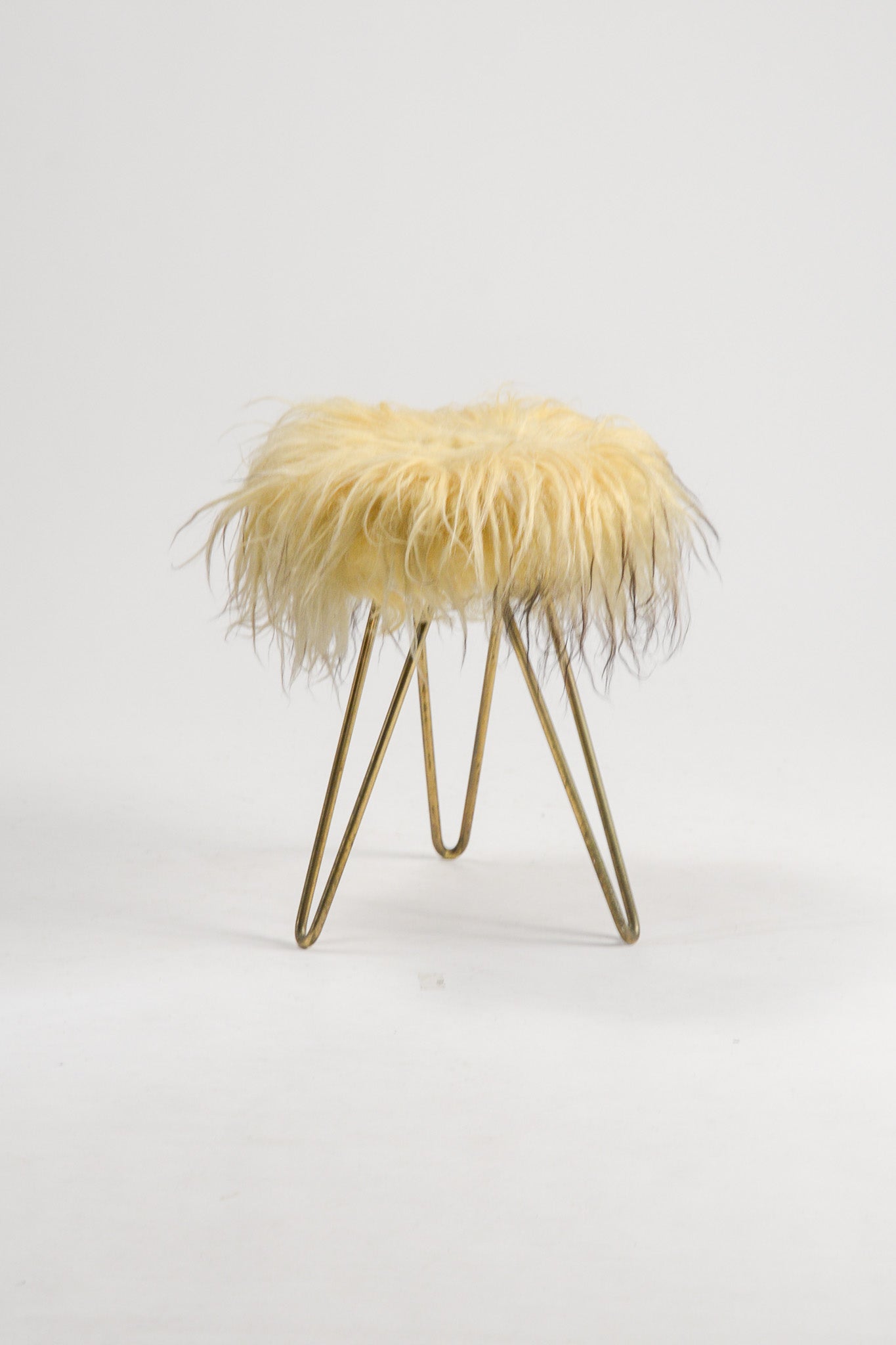 MOFU MOFU Stool / モフモフ スツール