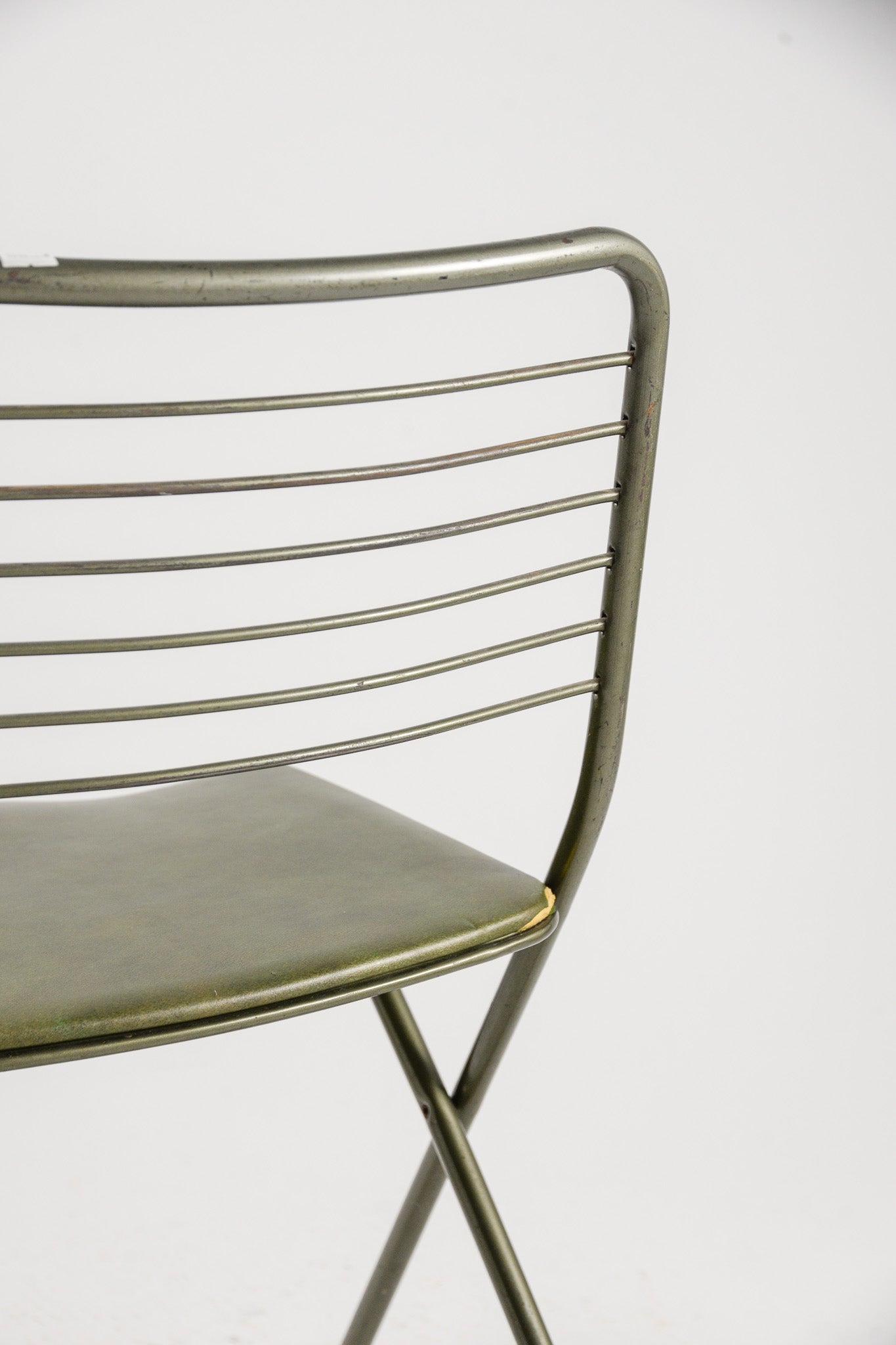 Metal Folding Chair / メタル折りたたみ椅子