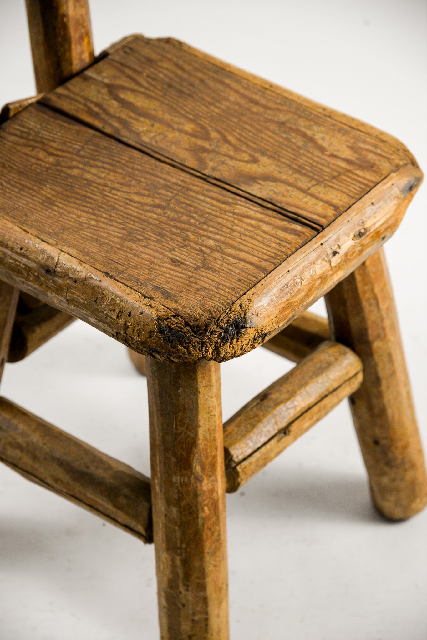 Wooden Chair / 木製チェア