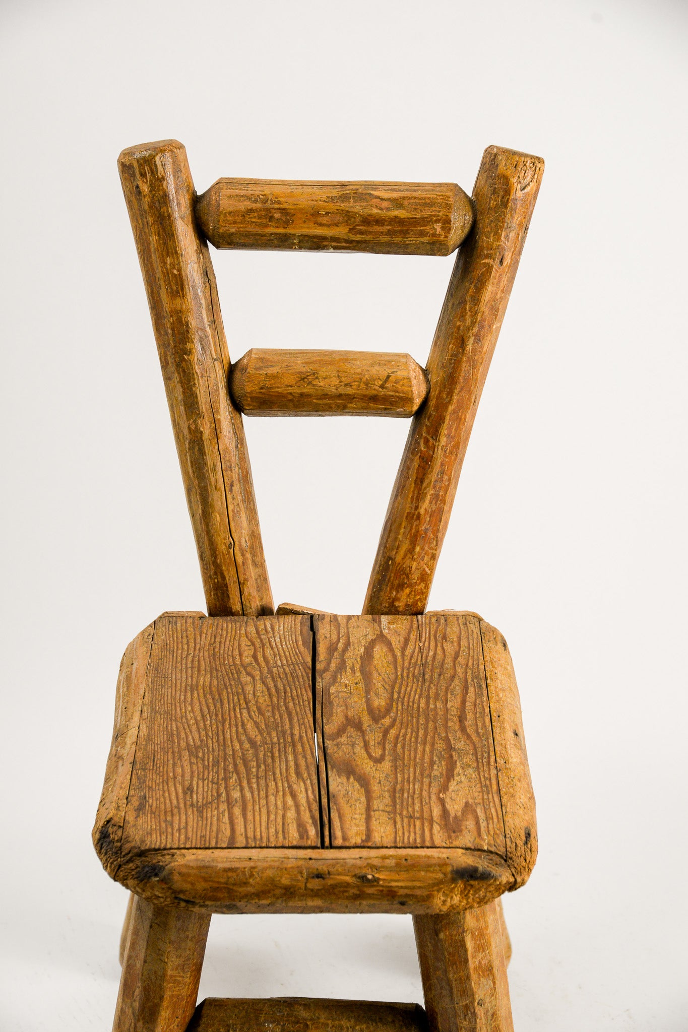 Wooden Chair / 木製チェア