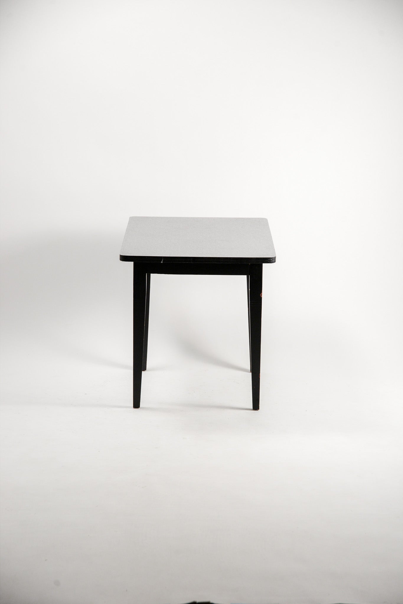 Small Table with Boomerang Pattern Formica Top / ブーメラン柄フォルミカ天板 スモールテーブル