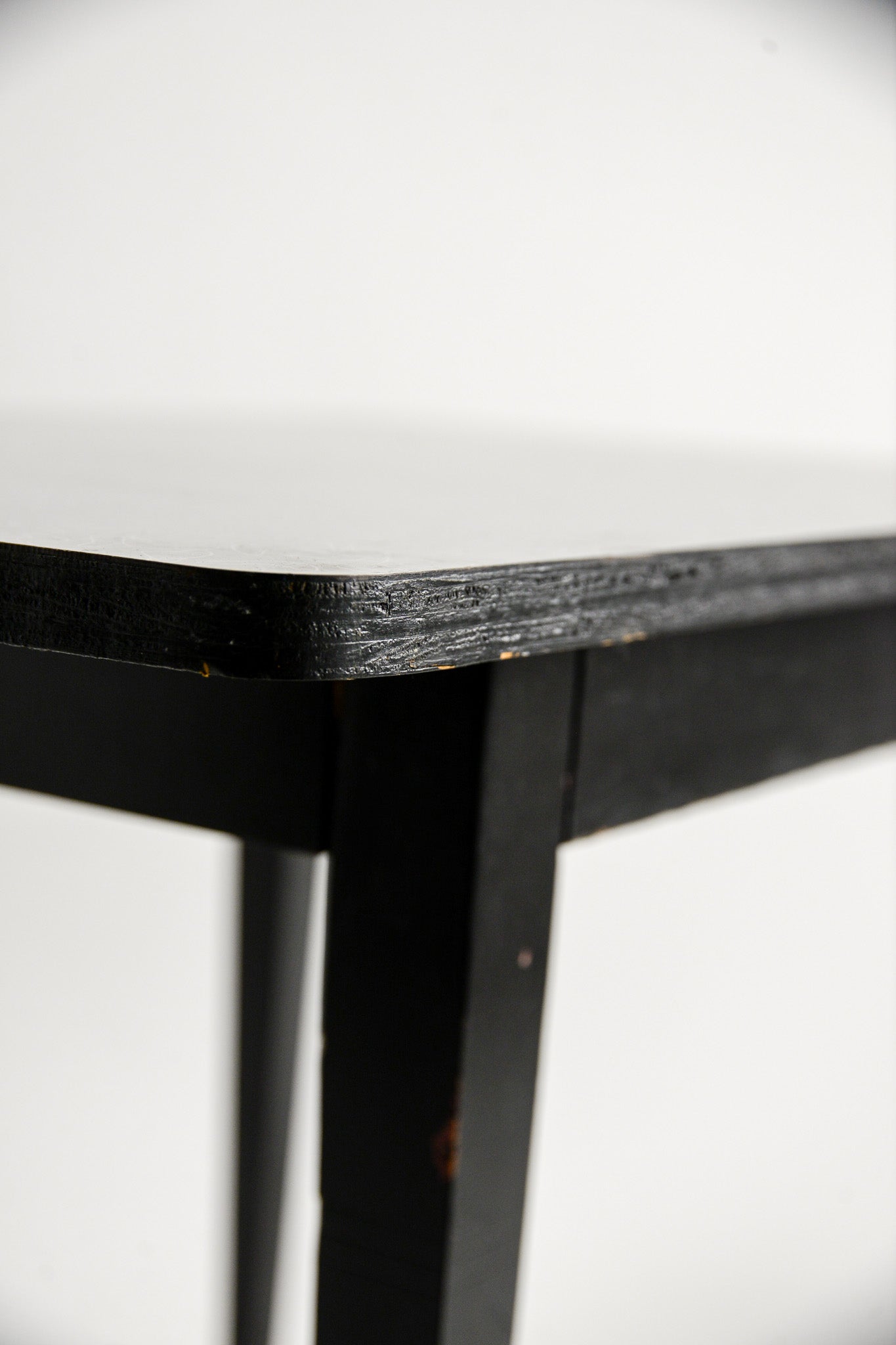 Small Table with Boomerang Pattern Formica Top / ブーメラン柄フォルミカ天板 スモールテーブル