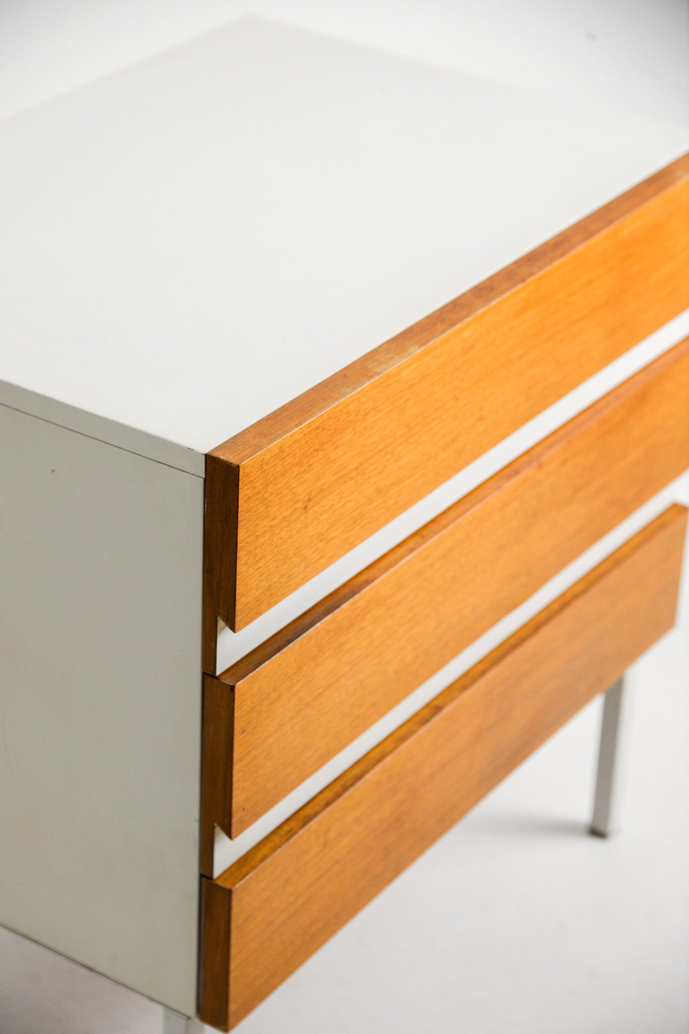 Steel Leg 3-Tier Cabinet / スチール脚 3段キャビネット