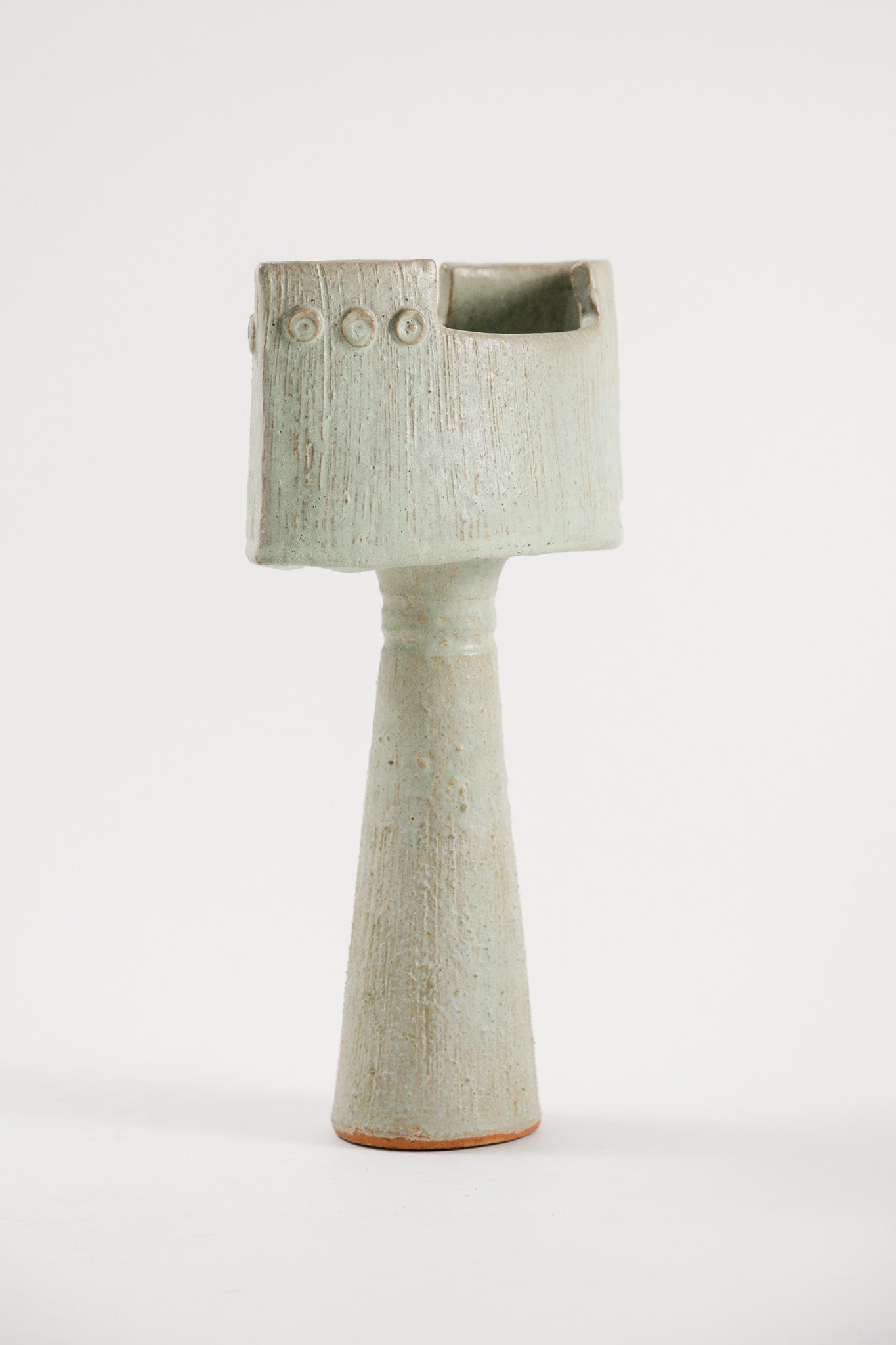 Ceramic Pedestal Stand / 高杯型の陶器