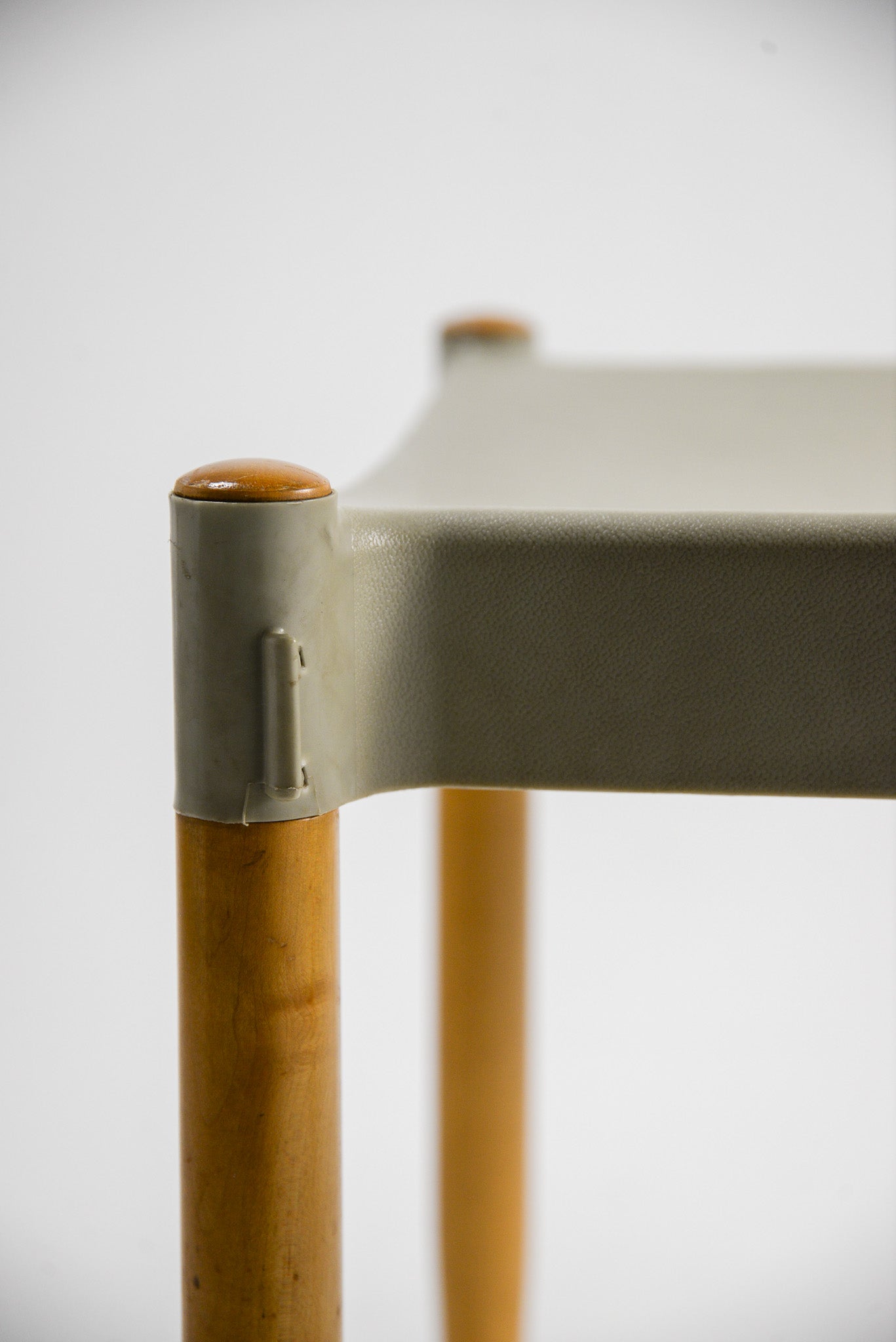 Stacking The Strax chair by CASARA / スタッキング Straxチェア CASALA