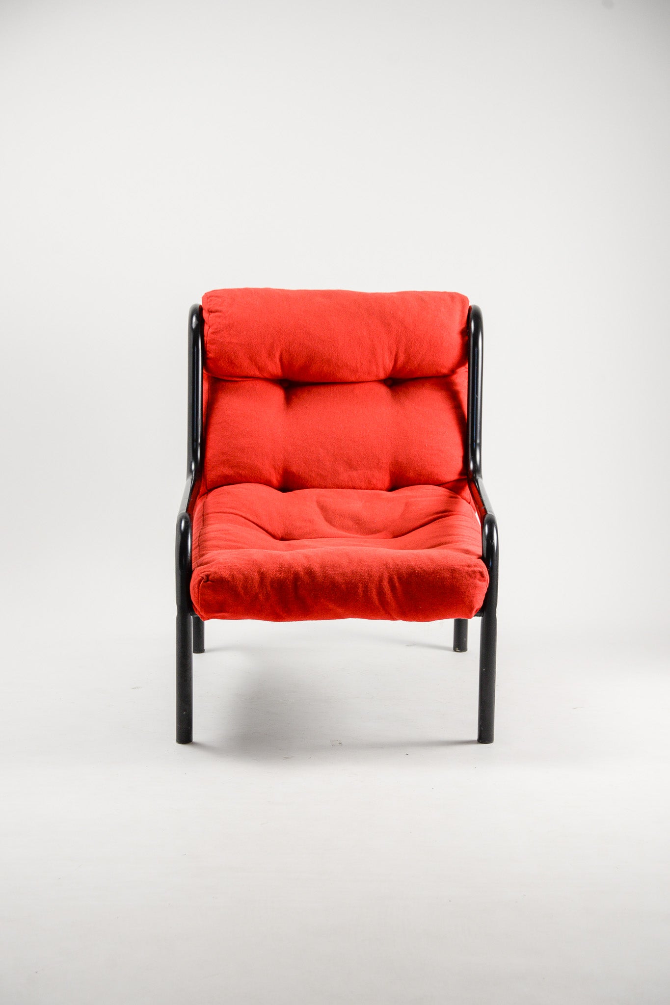 Red Fabric Armchair / 赤ファブリック アームチェア
