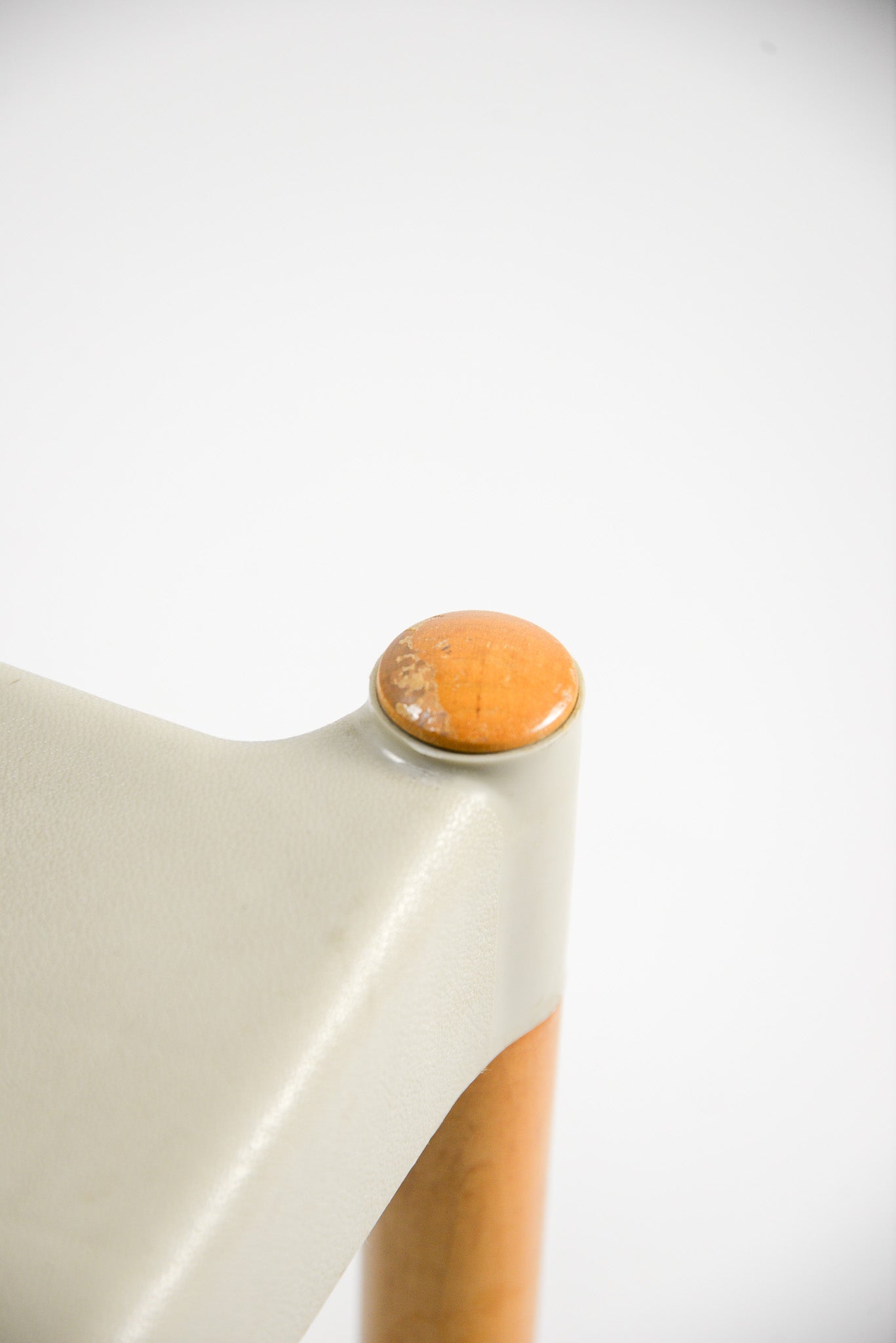 Stacking The Strax chair by CASARA / スタッキング Straxチェア CASARA