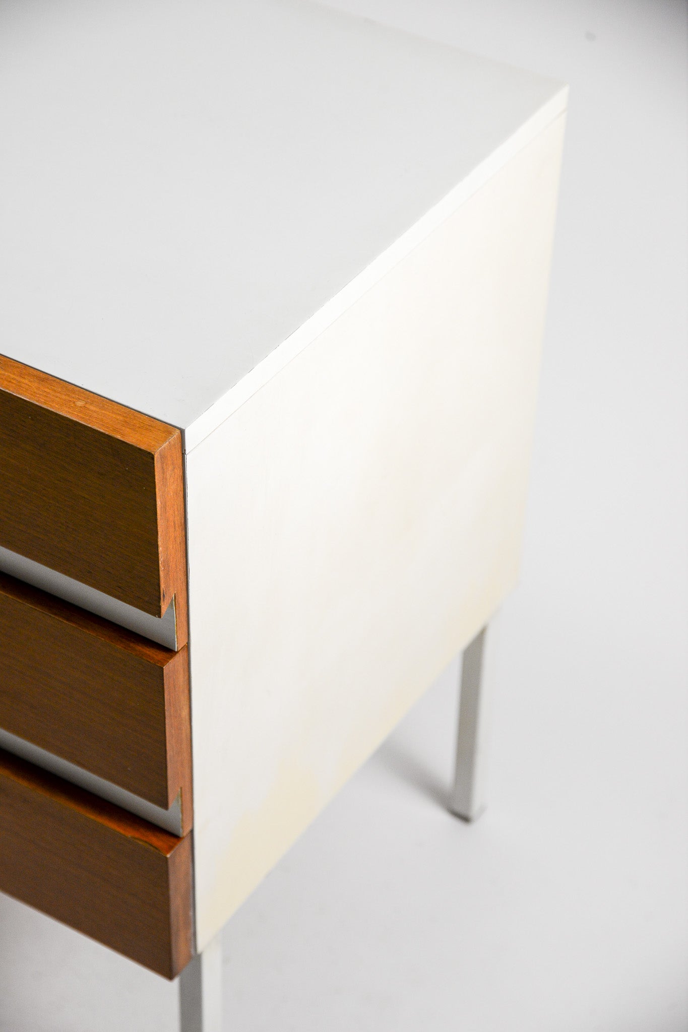 Steel Leg 3-Tier Cabinet / スチール脚 3段キャビネット