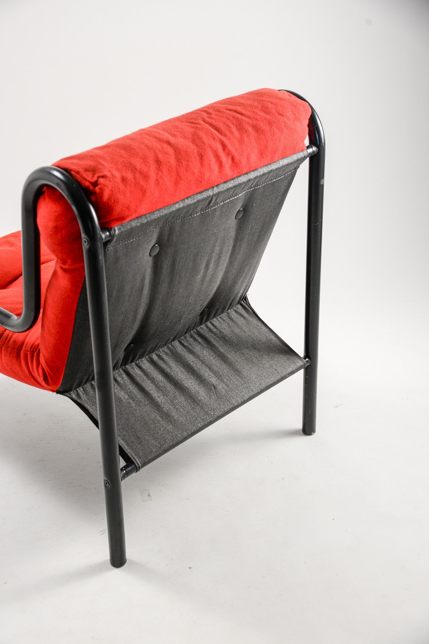 Red Fabric Armchair / 赤ファブリック アームチェア – STORE IN