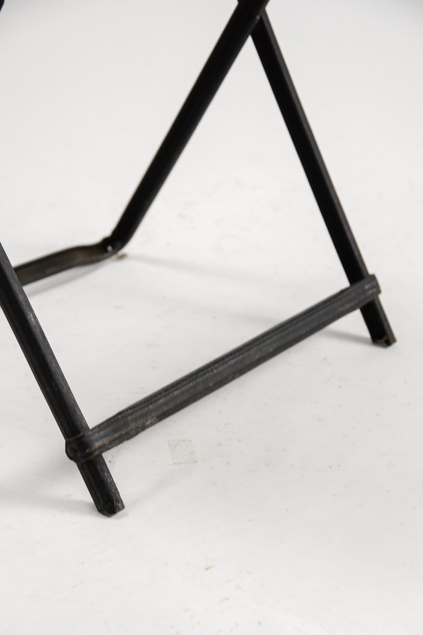 Folding Chair / 折りたたみイス
