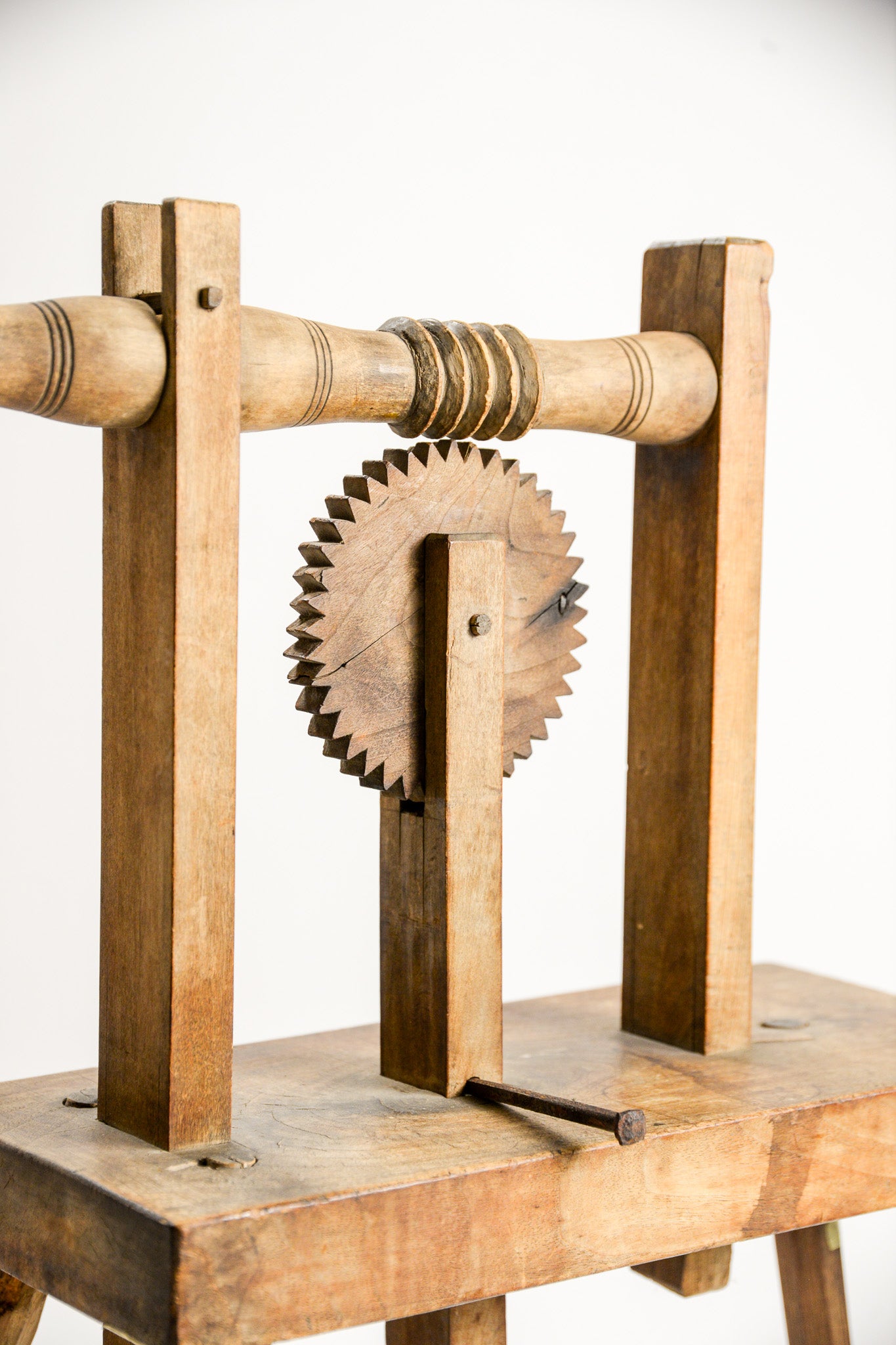 Vintage Wood Yarn Winder / 糸巻き機