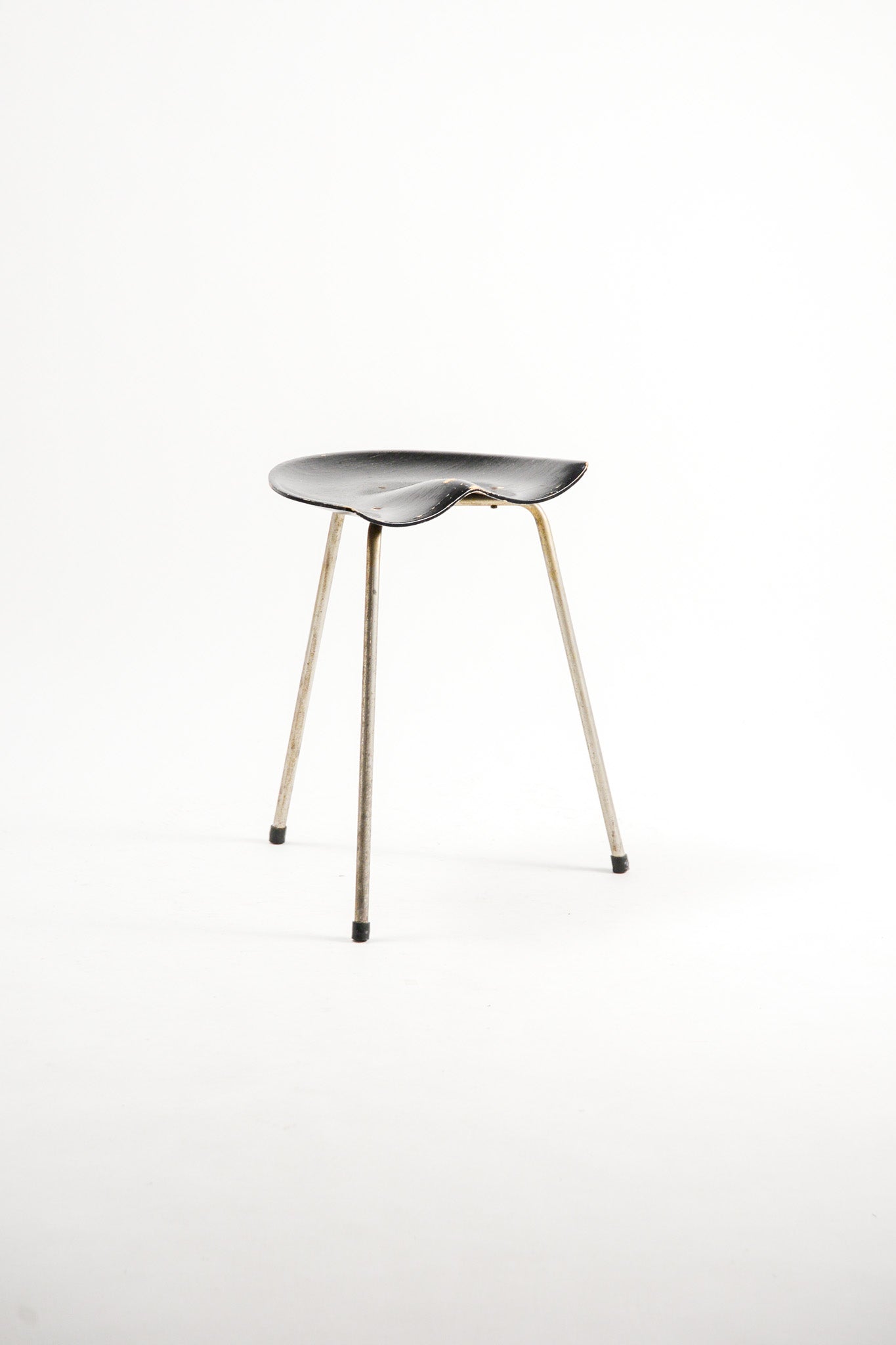 Bent Plywood Stool / 曲げ合板 スツール