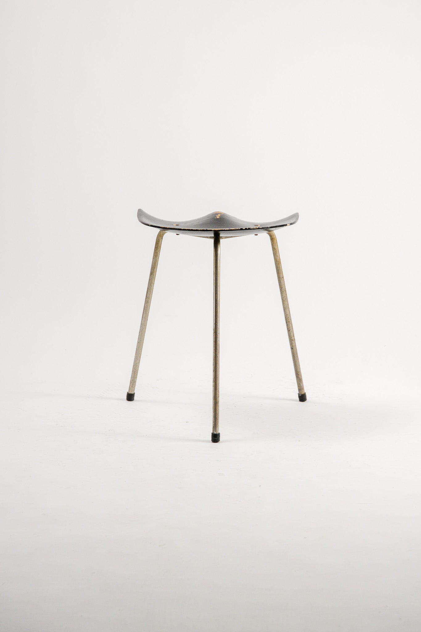 Bent Plywood Stool / 曲げ合板 スツール