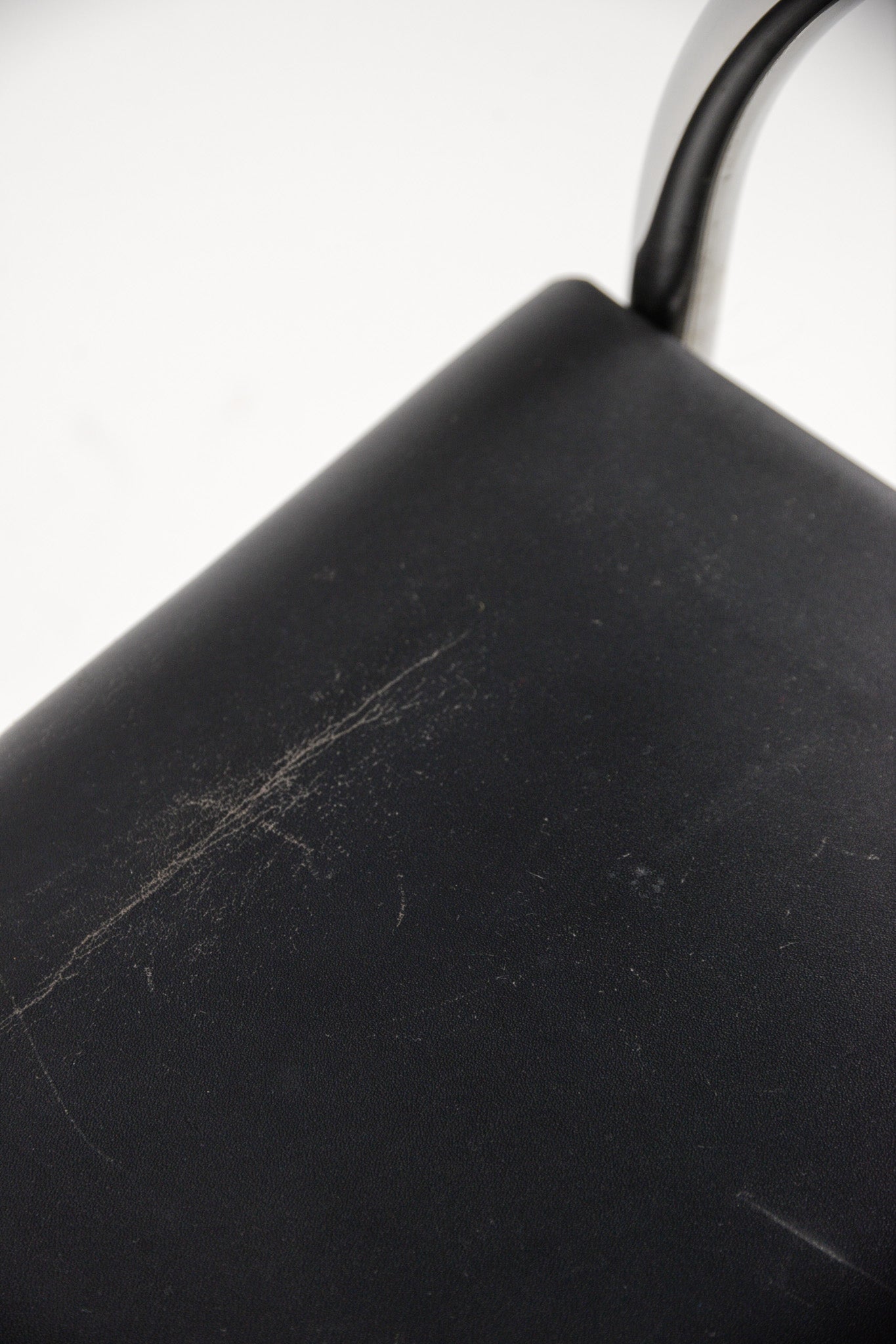 Black Leather Cantilever Chair / 黒レザーカンチレバーチェア