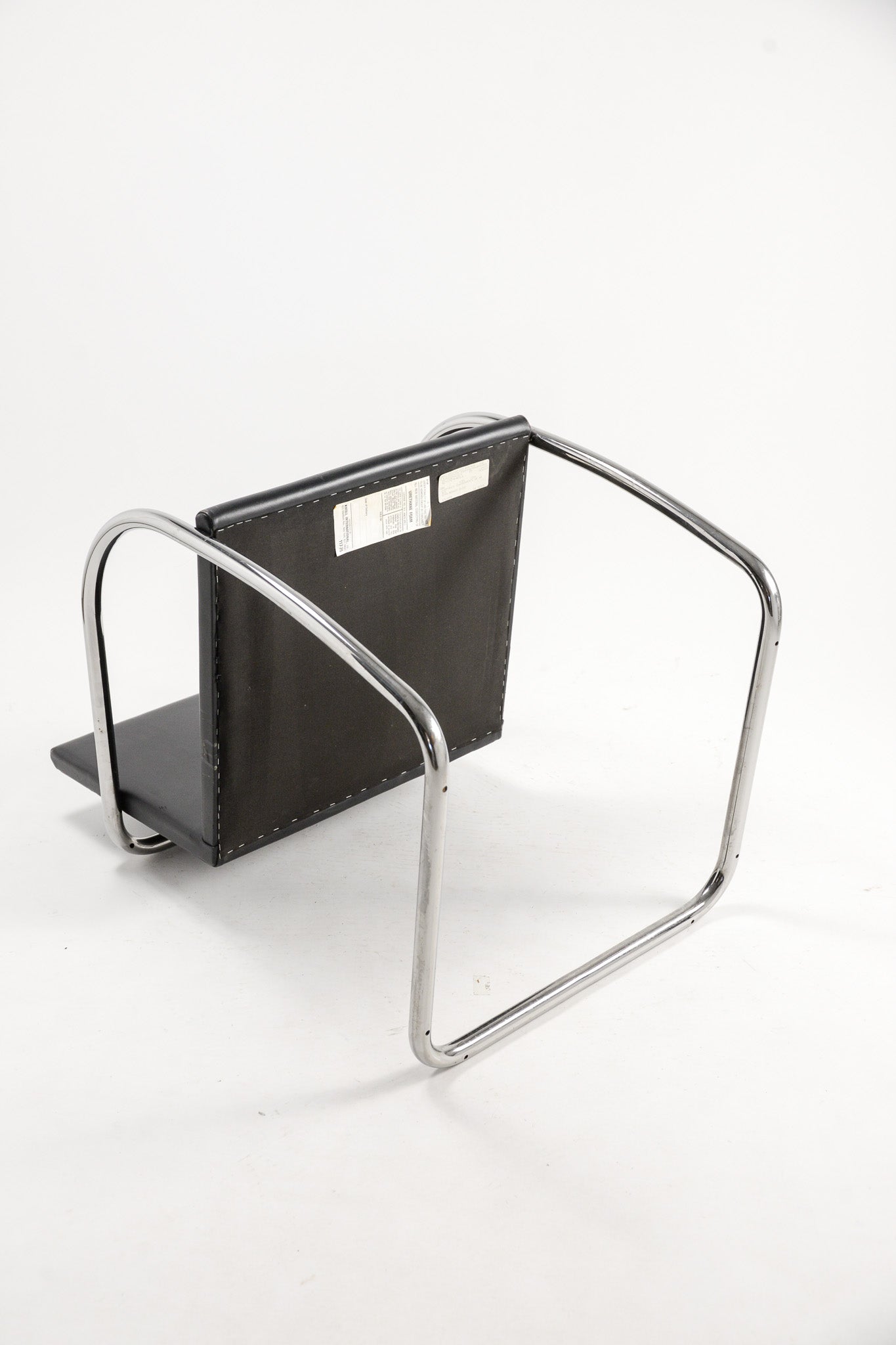 Black Leather Cantilever Chair / 黒レザーカンチレバーチェア