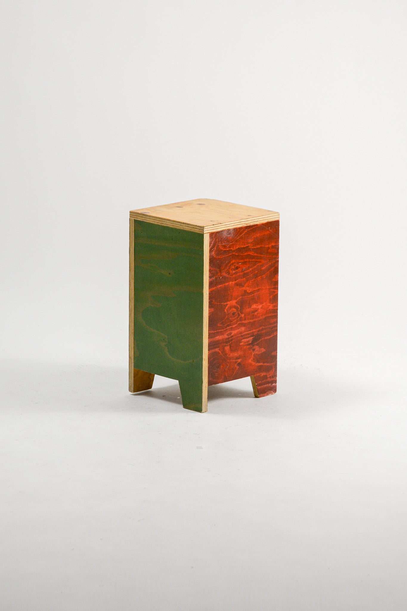 Plywood Stool (Green / Red) / 合板スツール（グリーン/レッド）