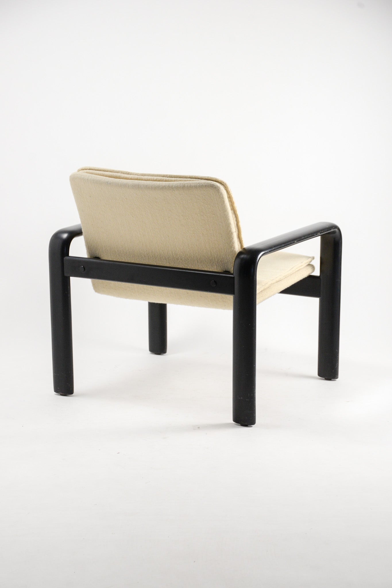 Beige Fabric Armchair / ベージュファブリック アームチェア