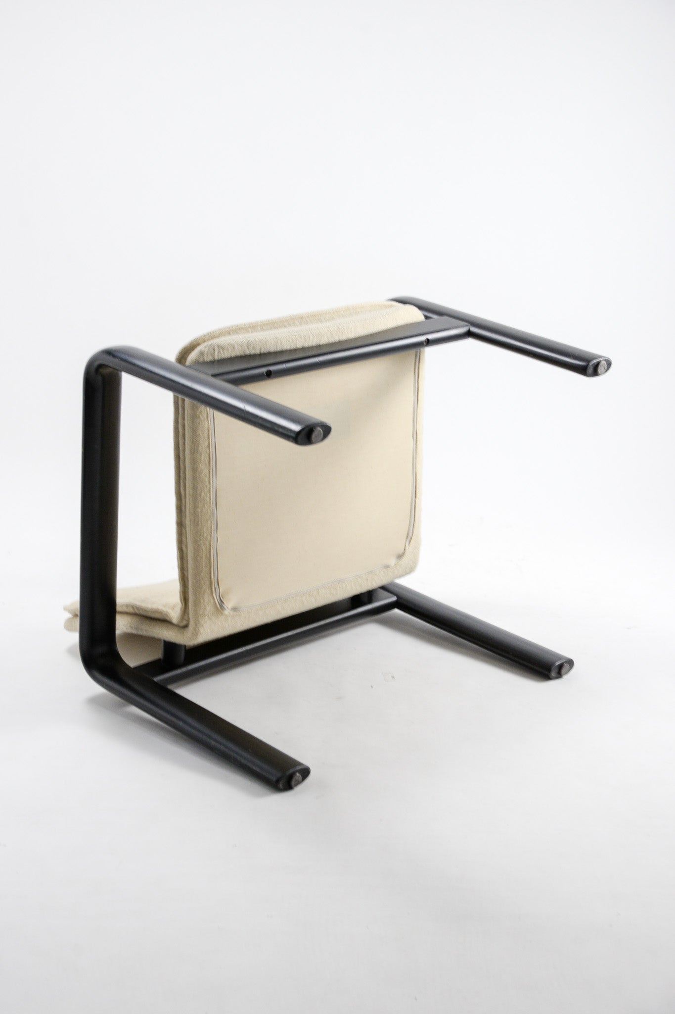 Beige Fabric Armchair / ベージュファブリック アームチェア