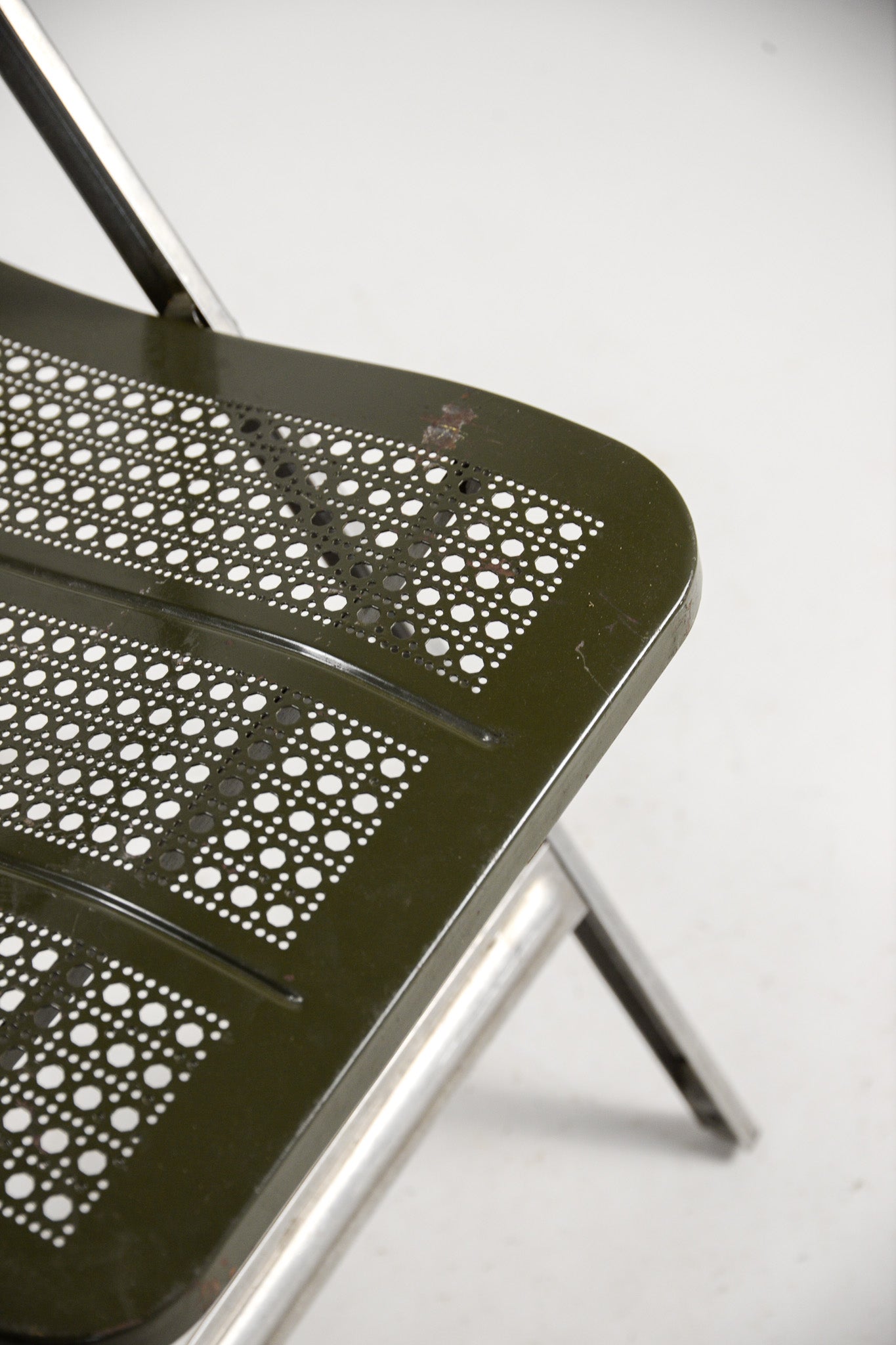 Punching Metal Folding Chair / パンチングメタル折りたたみ椅子