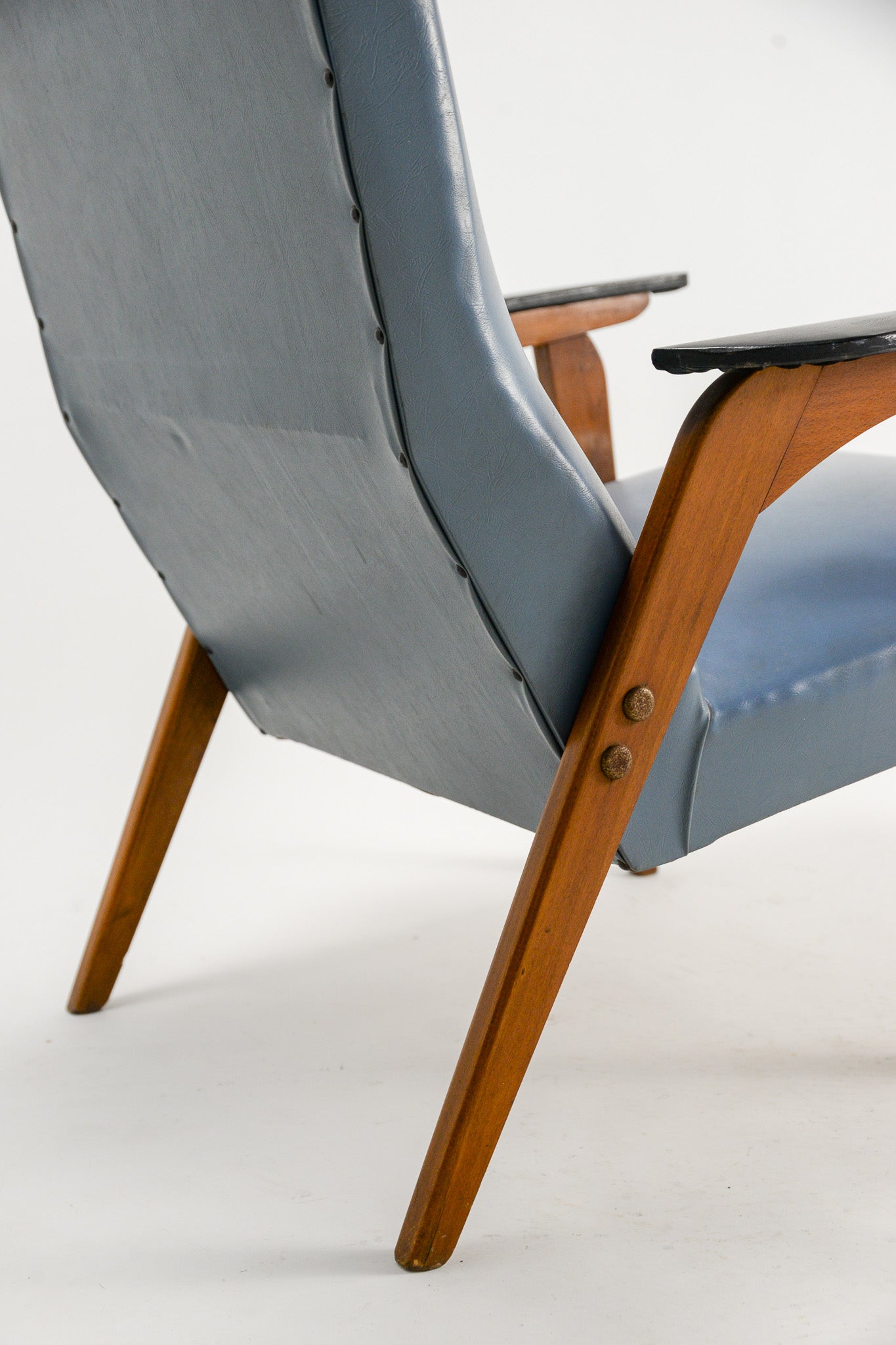 Vintage Easy Chair / ヴィンテージ イージーチェア – STORE IN