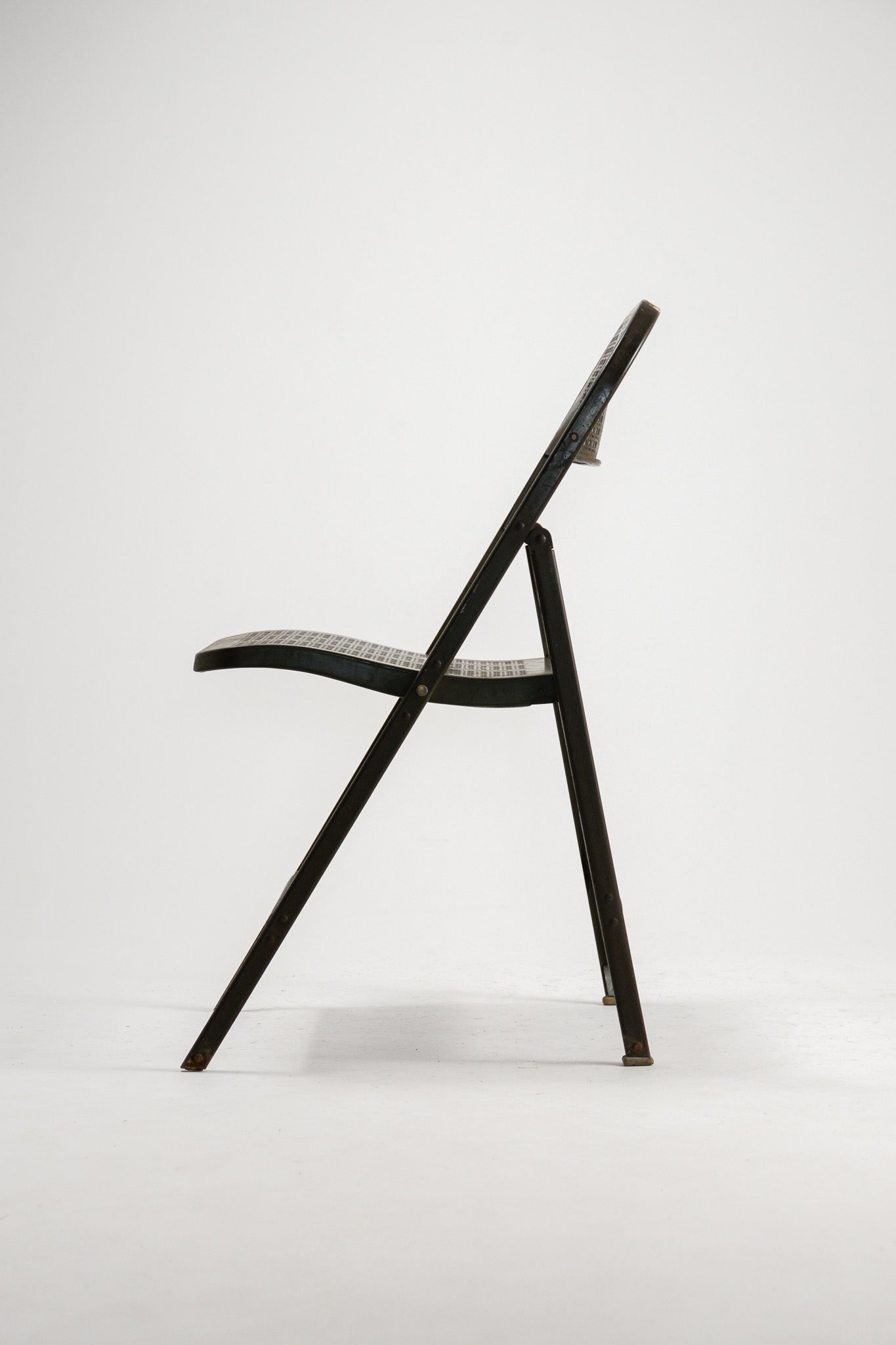 Punting Metal Folding Chair / パンチングメタル折りたたみ椅子