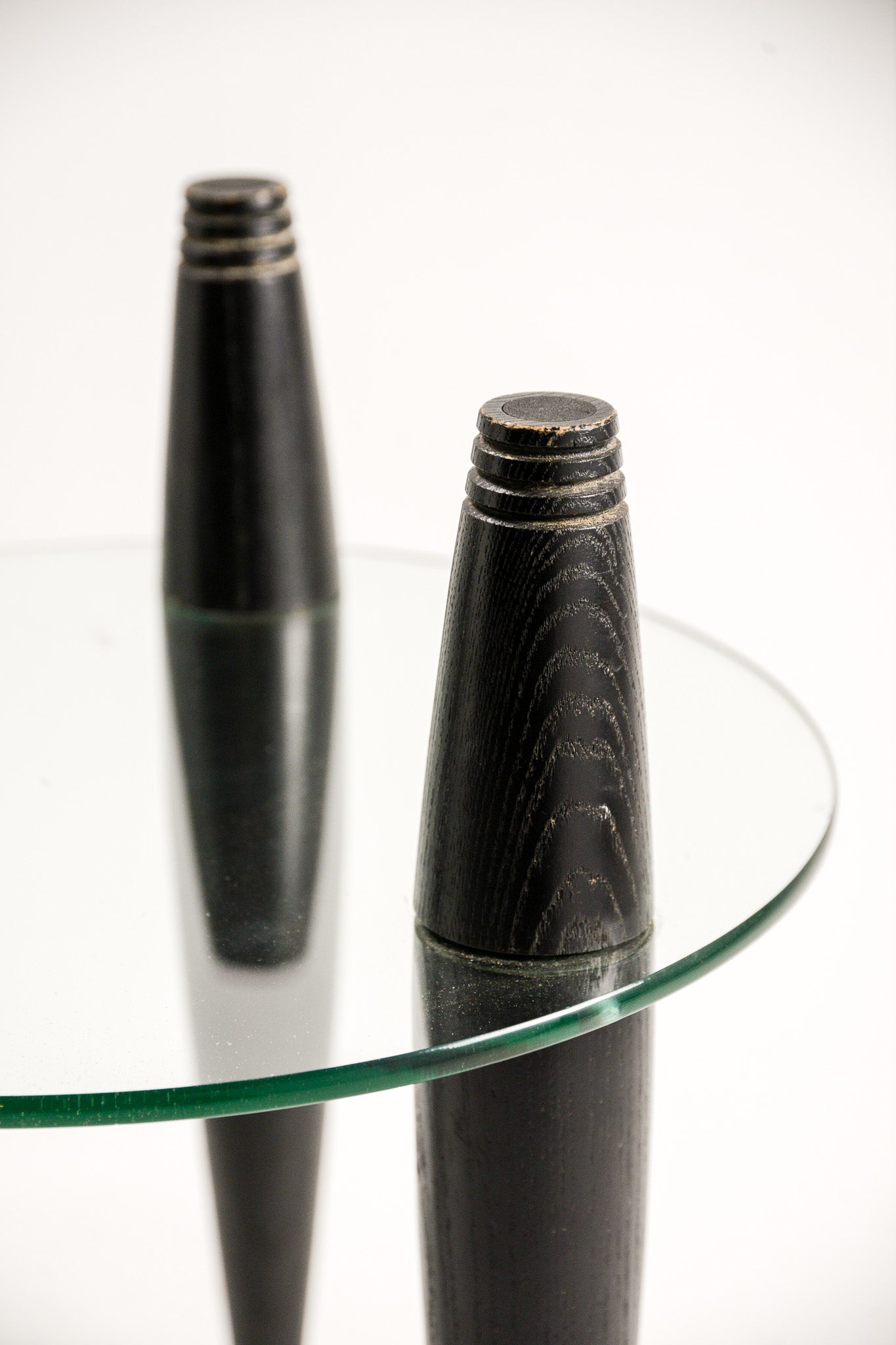 3-Legged Double-Tier Glass Top Side Table / ガラス天板 3本脚