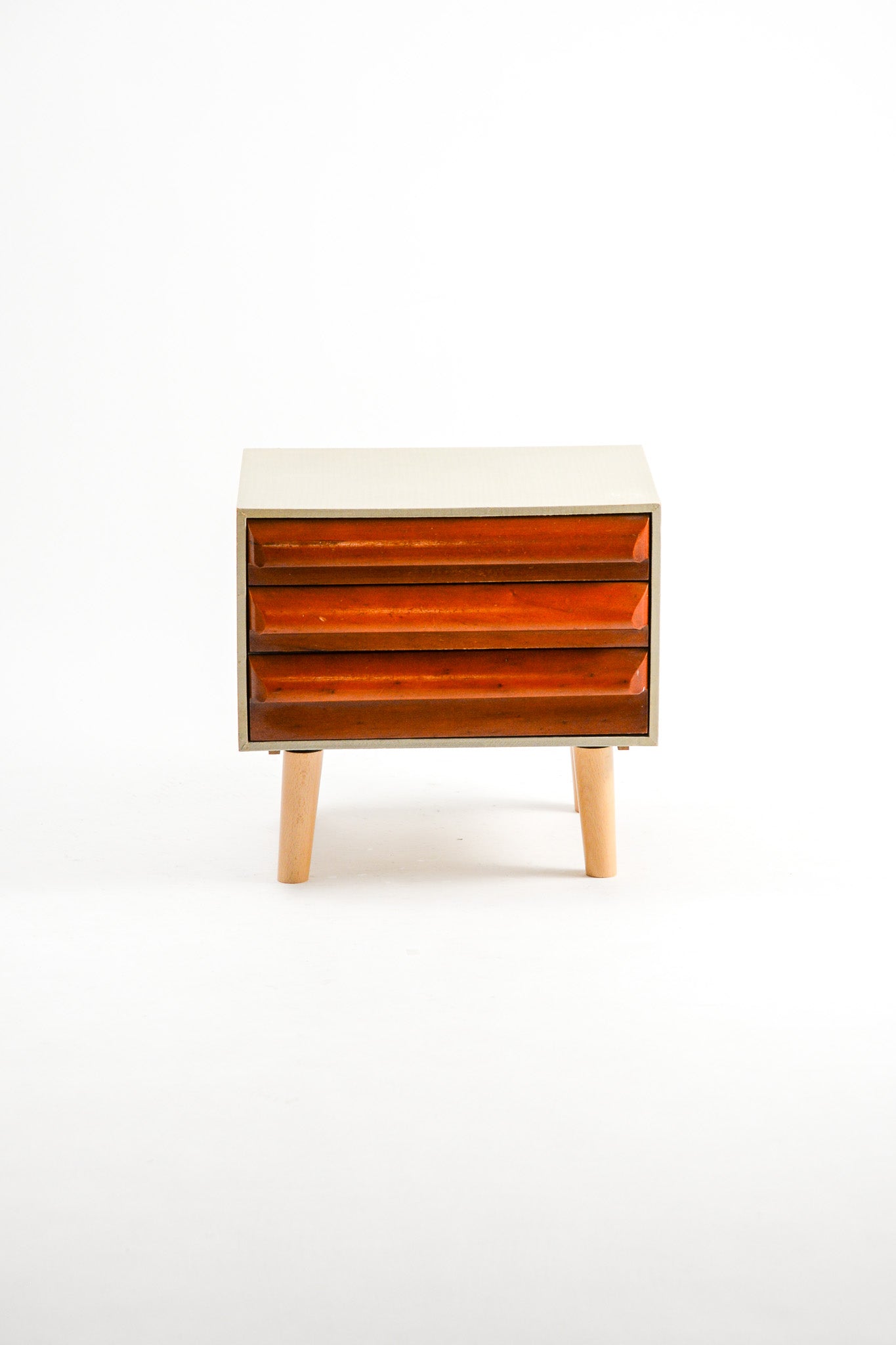 Wooden 3-Drawer Mini Cabinet / 木脚 3段ミニキャビネット