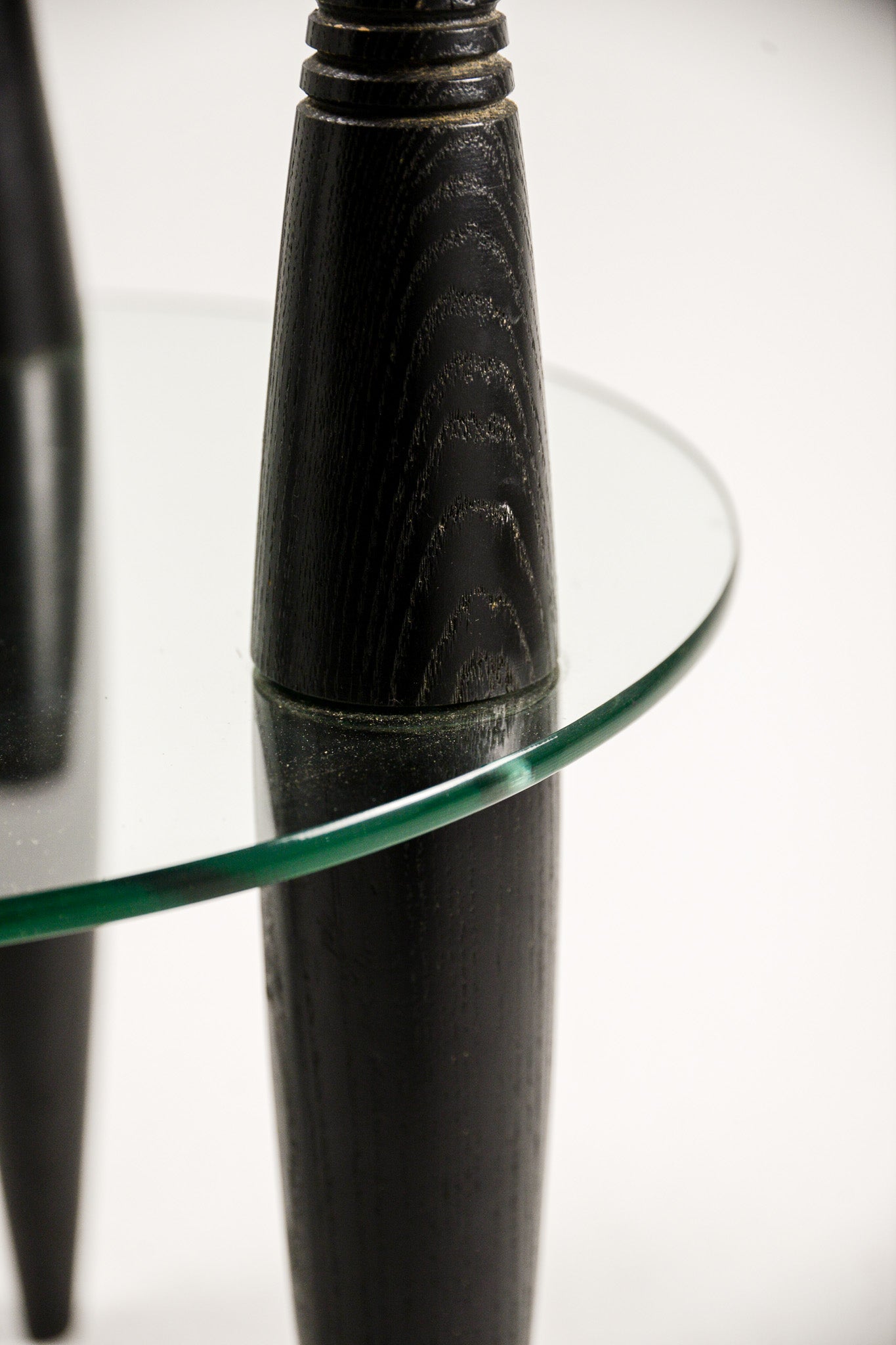 3-Legged Double-Tier Glass Top Side Table / ガラス天板 3本脚
