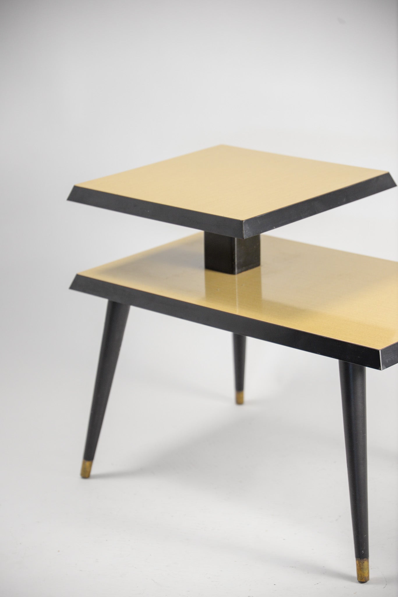 Atomic Step Table Yellow & Black / アトミック ステップ テーブル 黄色 & 黒色