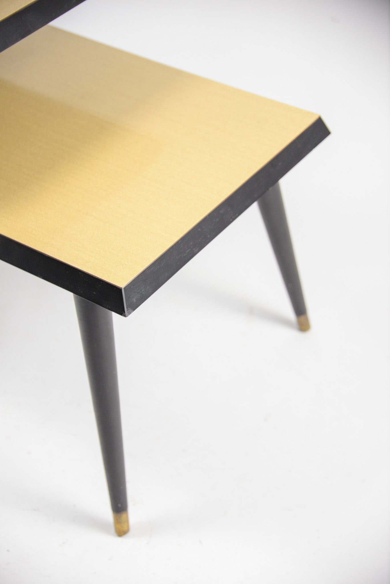 Atomic Step Table Yellow & Black / アトミック ステップ テーブル 黄色 & 黒色