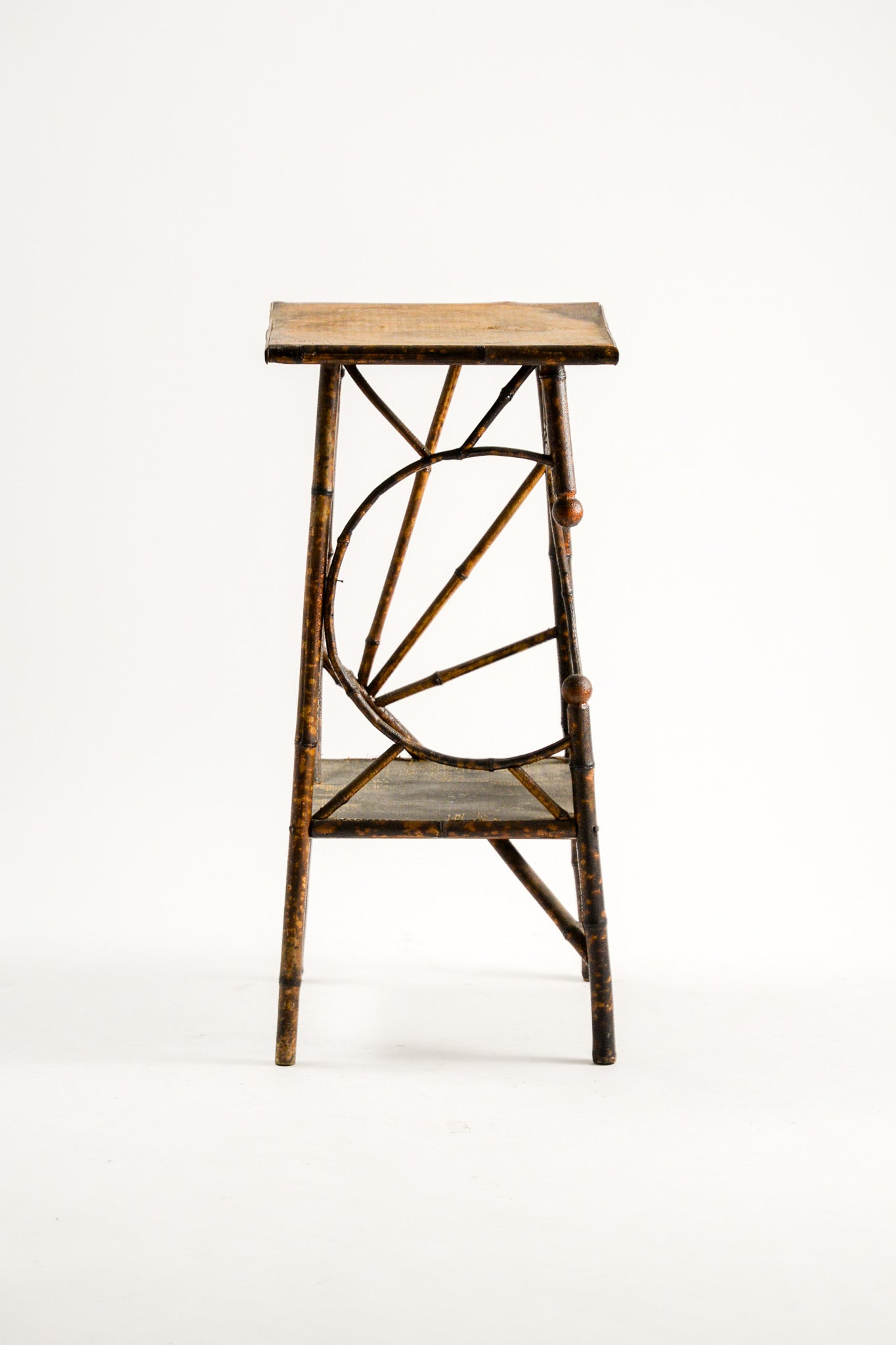 Bamboo Style Display Stand / 竹の脚ディスプレイ台