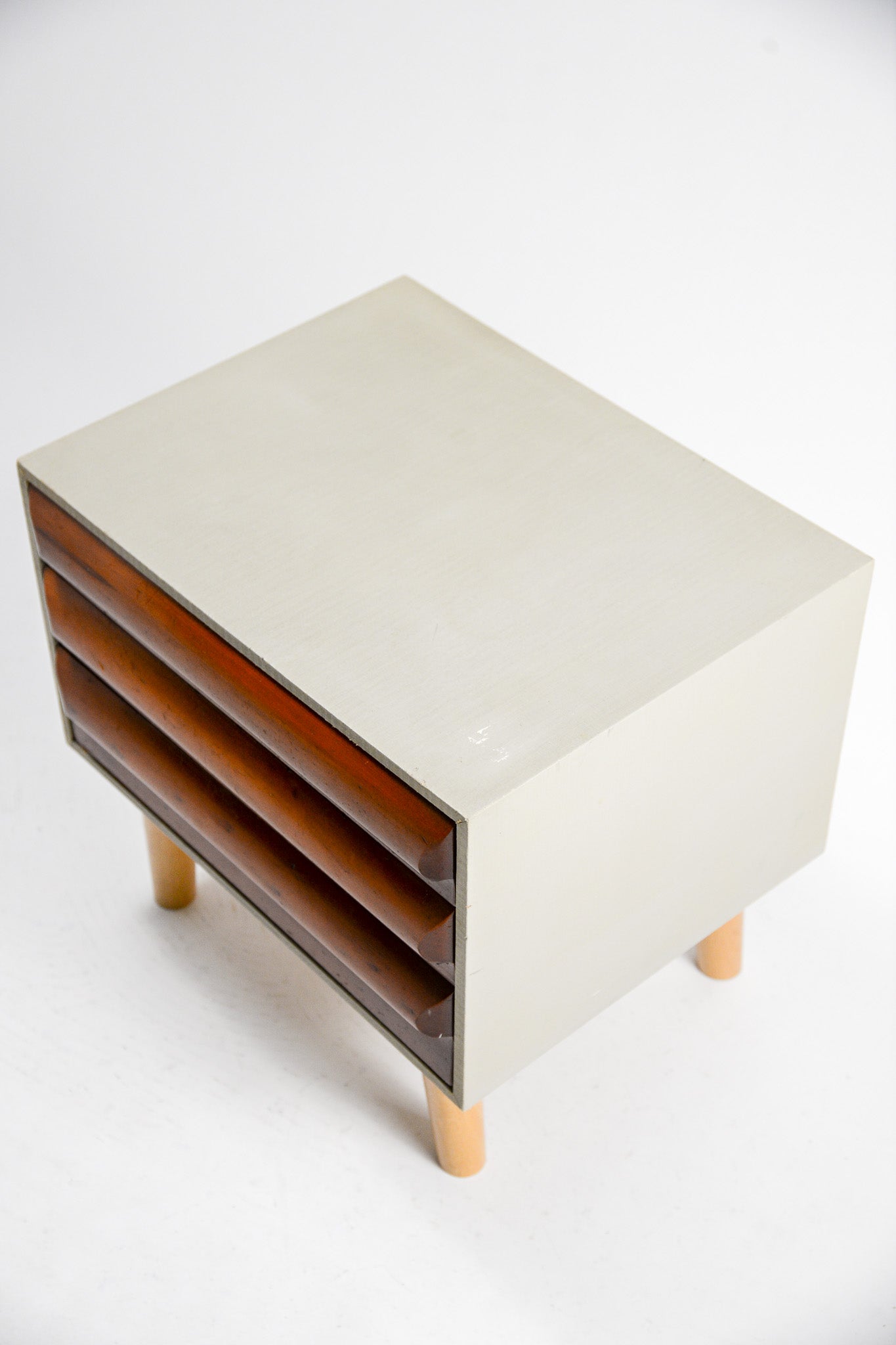 Wooden 3-Drawer Mini Cabinet / 木脚 3段ミニキャビネット