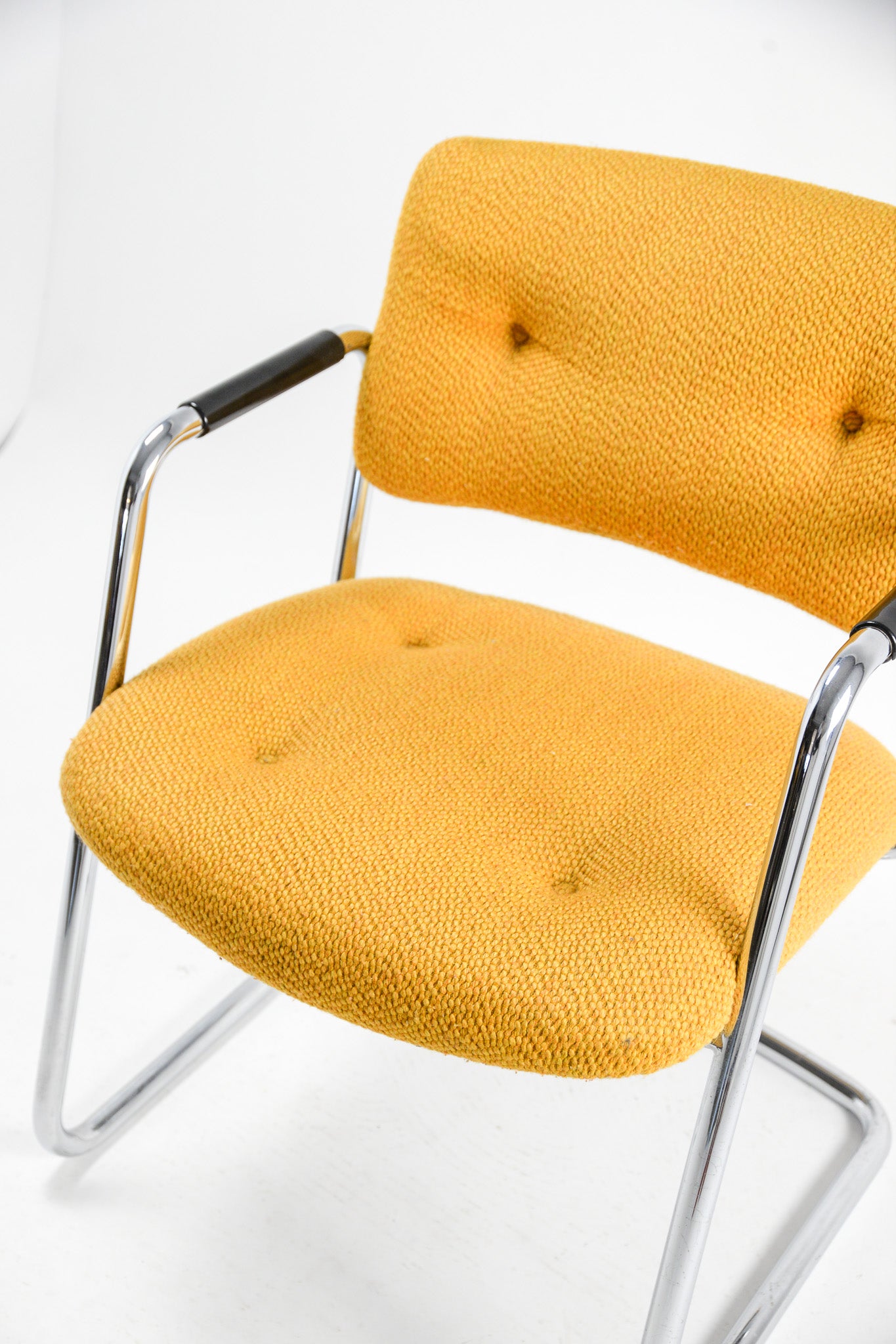Yellow Fabric Armchair / イエローファブリックアームチェア