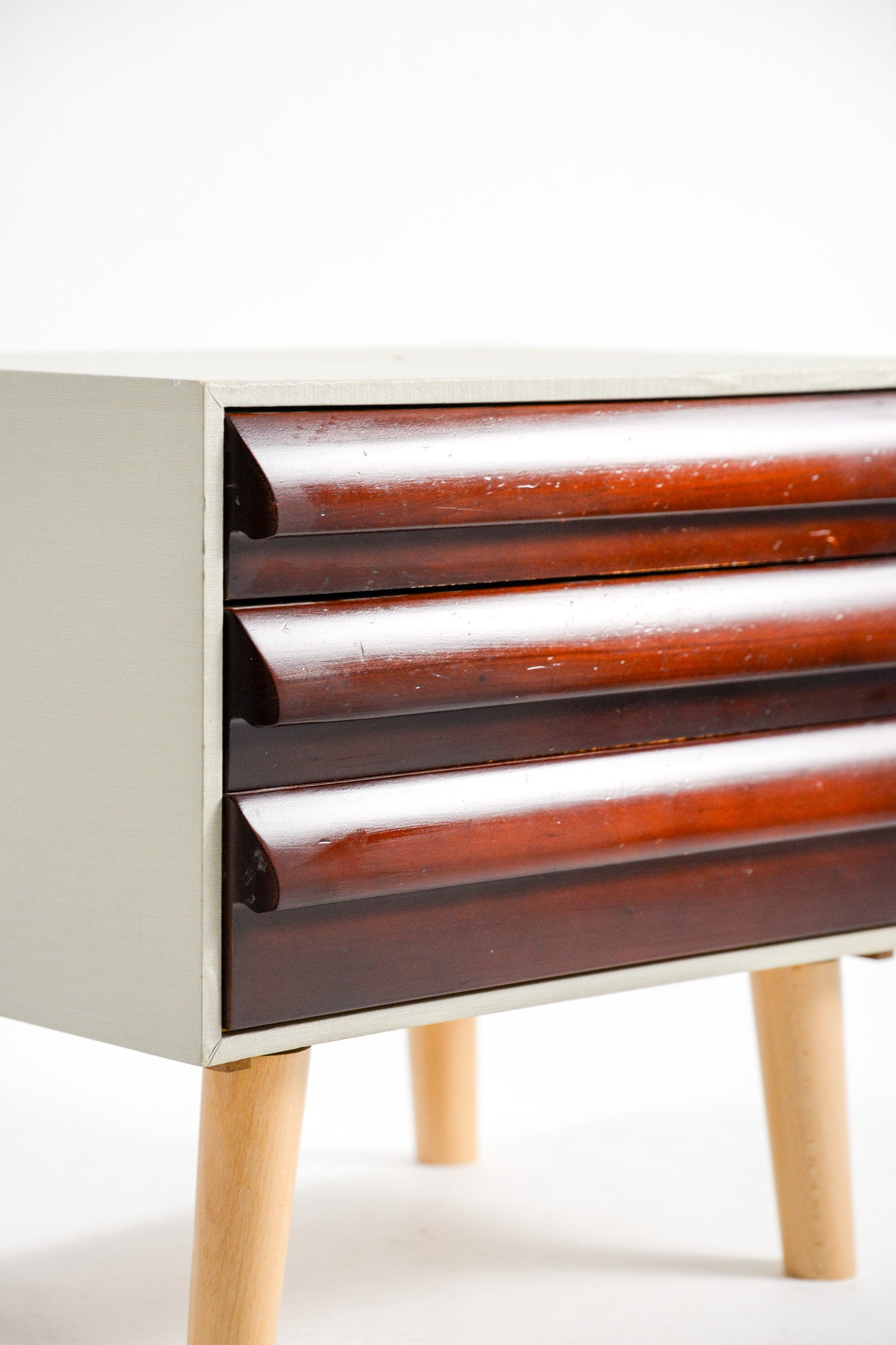 Wooden 3-Drawer Mini Cabinet / 木脚 3段ミニキャビネット