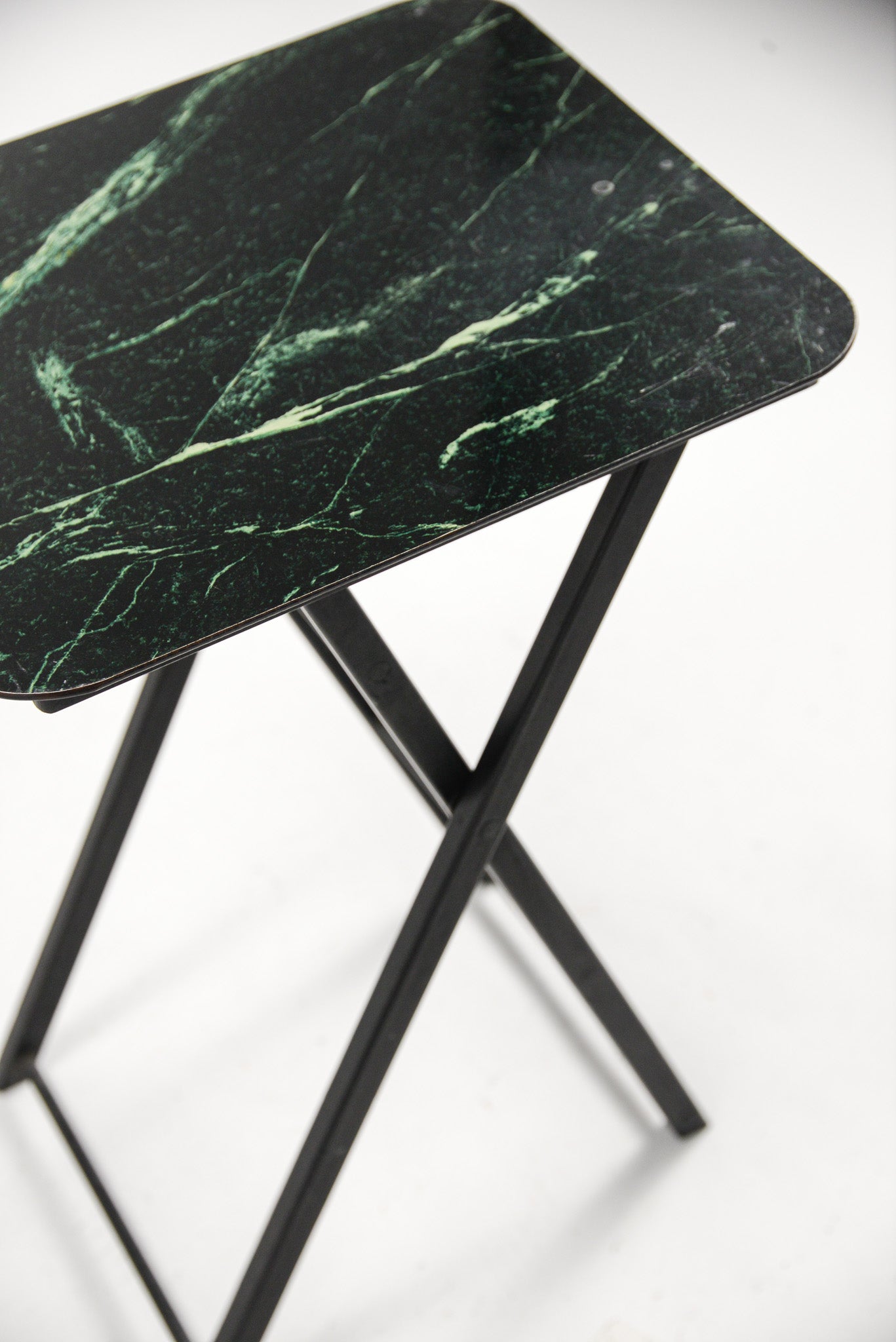 Folding Side Table Green & Black / 折りたたみ サイドテーブル (グリーン & 黒天板)