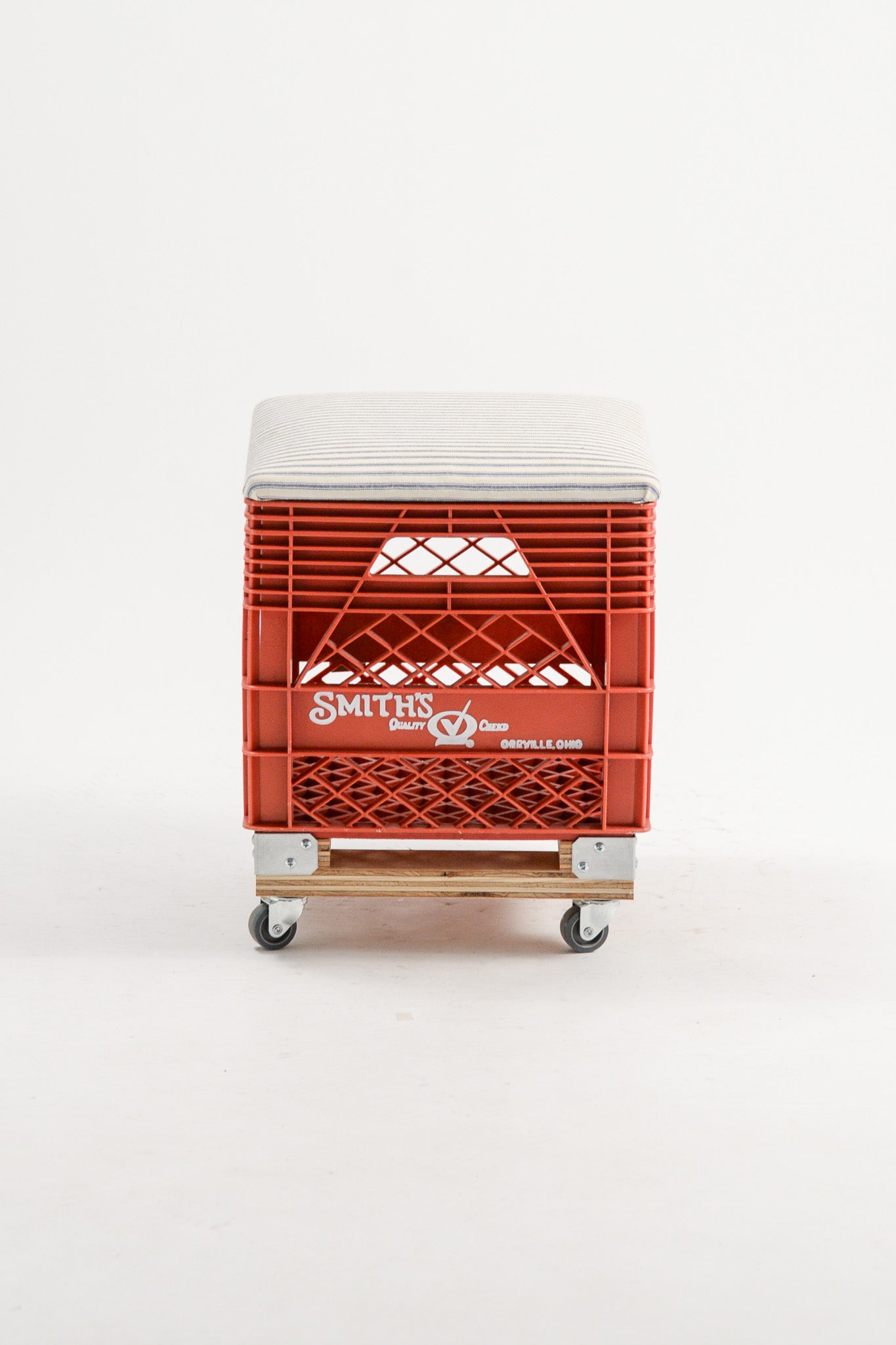 Caster Red Crate Stool / キャスター付きクレート(赤) スツール