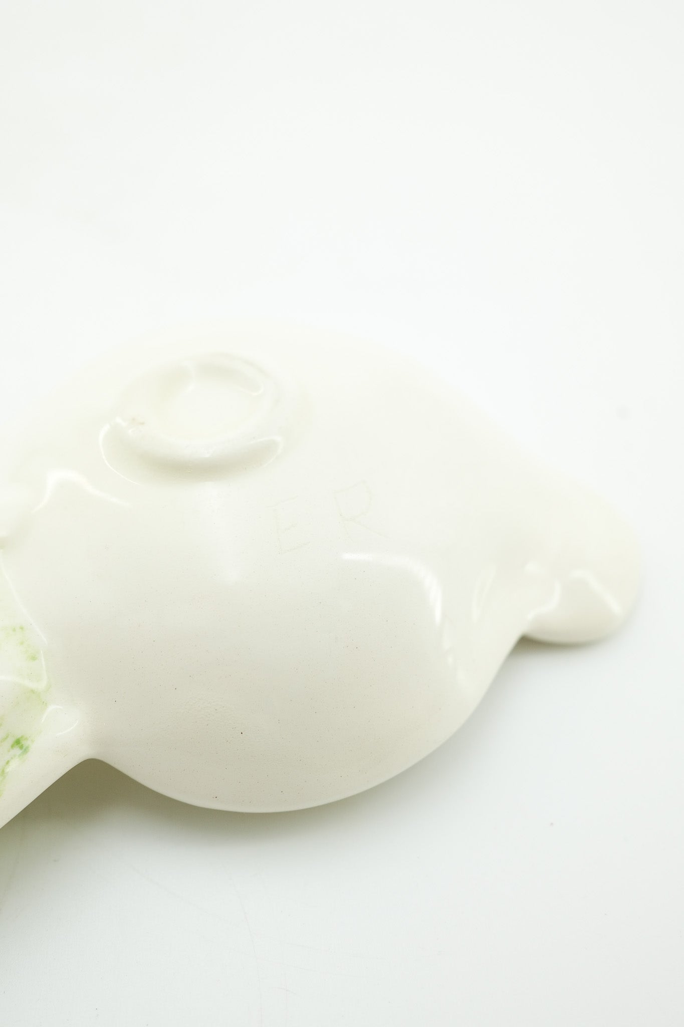 Turnip Shaped Plate / カブのお皿