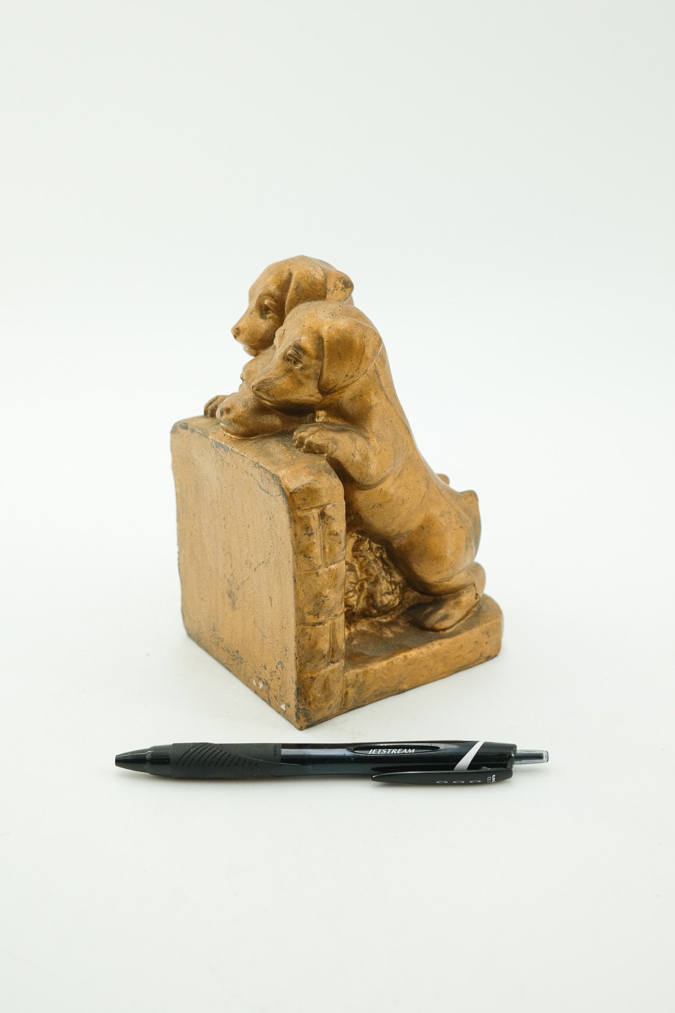 Three Puppies Metal Bookends / 3匹の子犬の金属製ブックエンド