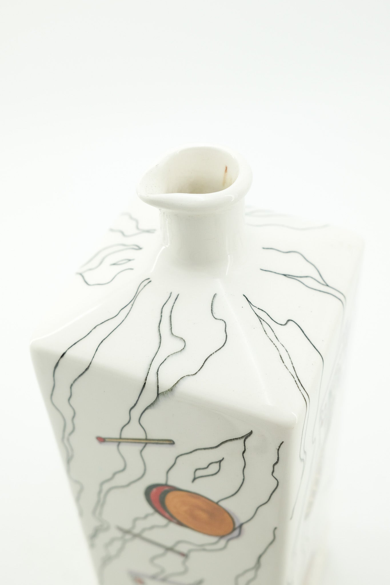 Ceramic Bottle with Card and Pipe Illustration / ポーカーイラストの陶器ボトル